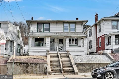 305 S 4TH STREET HAMBURG PA 19526