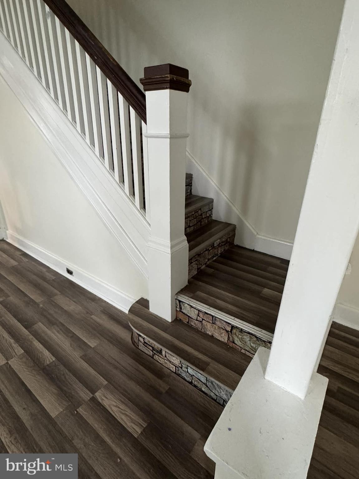 HAMBURG TERRACE - Residential