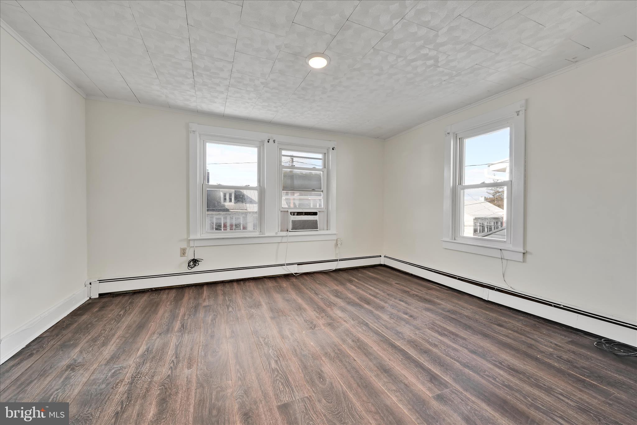 HAMBURG TERRACE - Residential