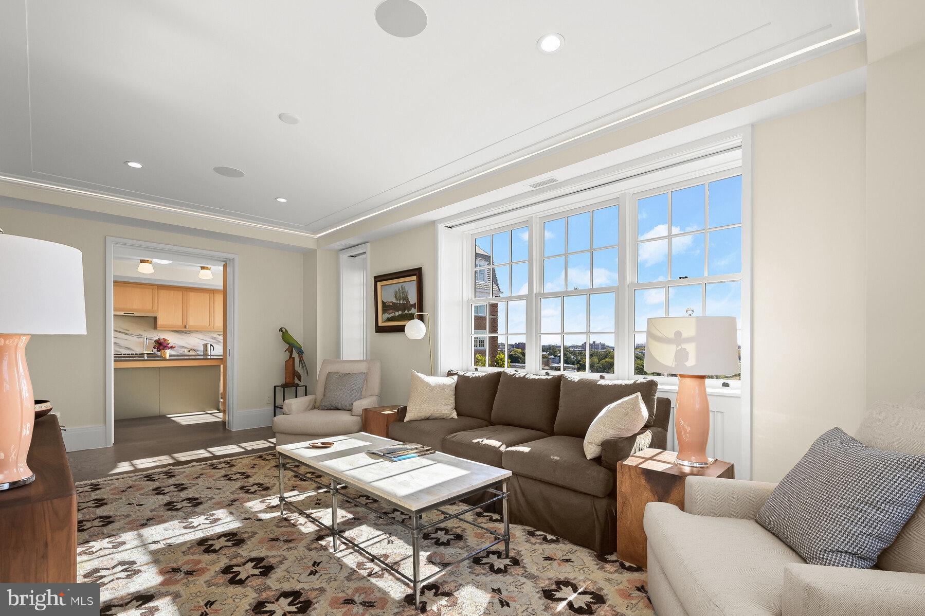 WARDMAN TOWER - Residential