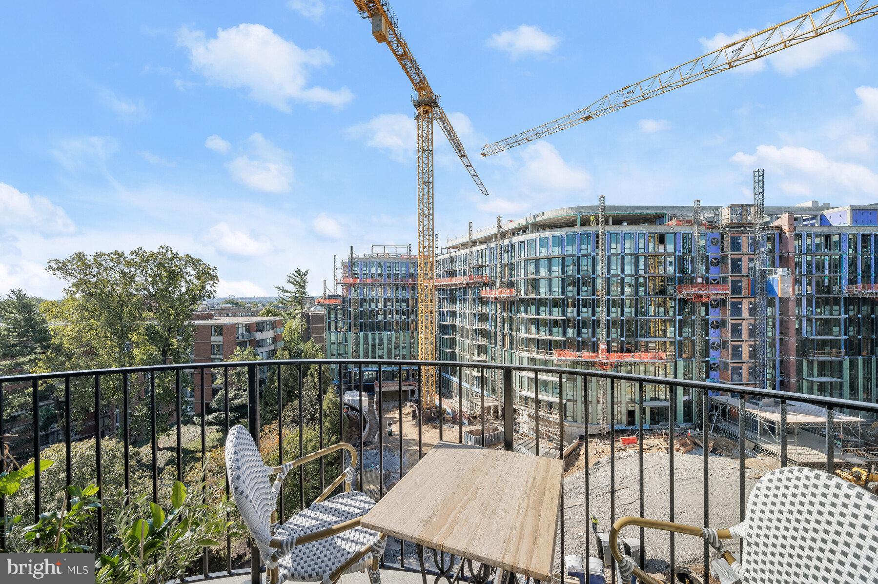 WARDMAN TOWER - Residential
