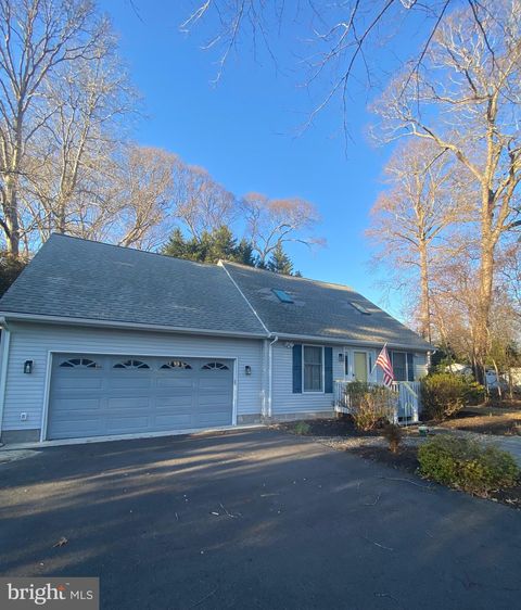 Photo of 33937 Woodland Circle, LEWES, DE 19958 (MLS # DESU2111072)