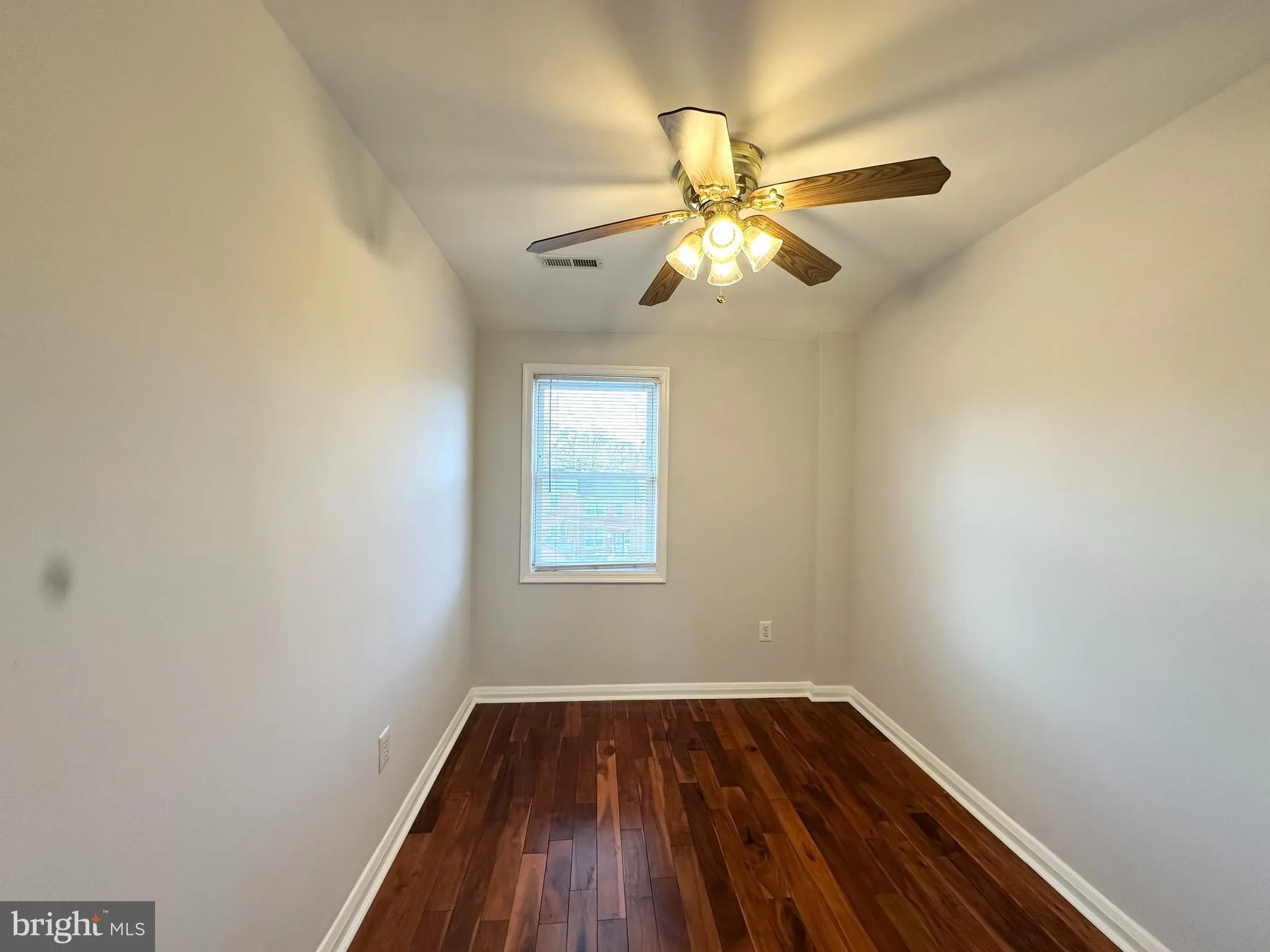 Baltimore, Maryland 21239, United States, 3 Bedrooms Bedrooms, ,2 BathroomsBathrooms,Residential,Pending,28862