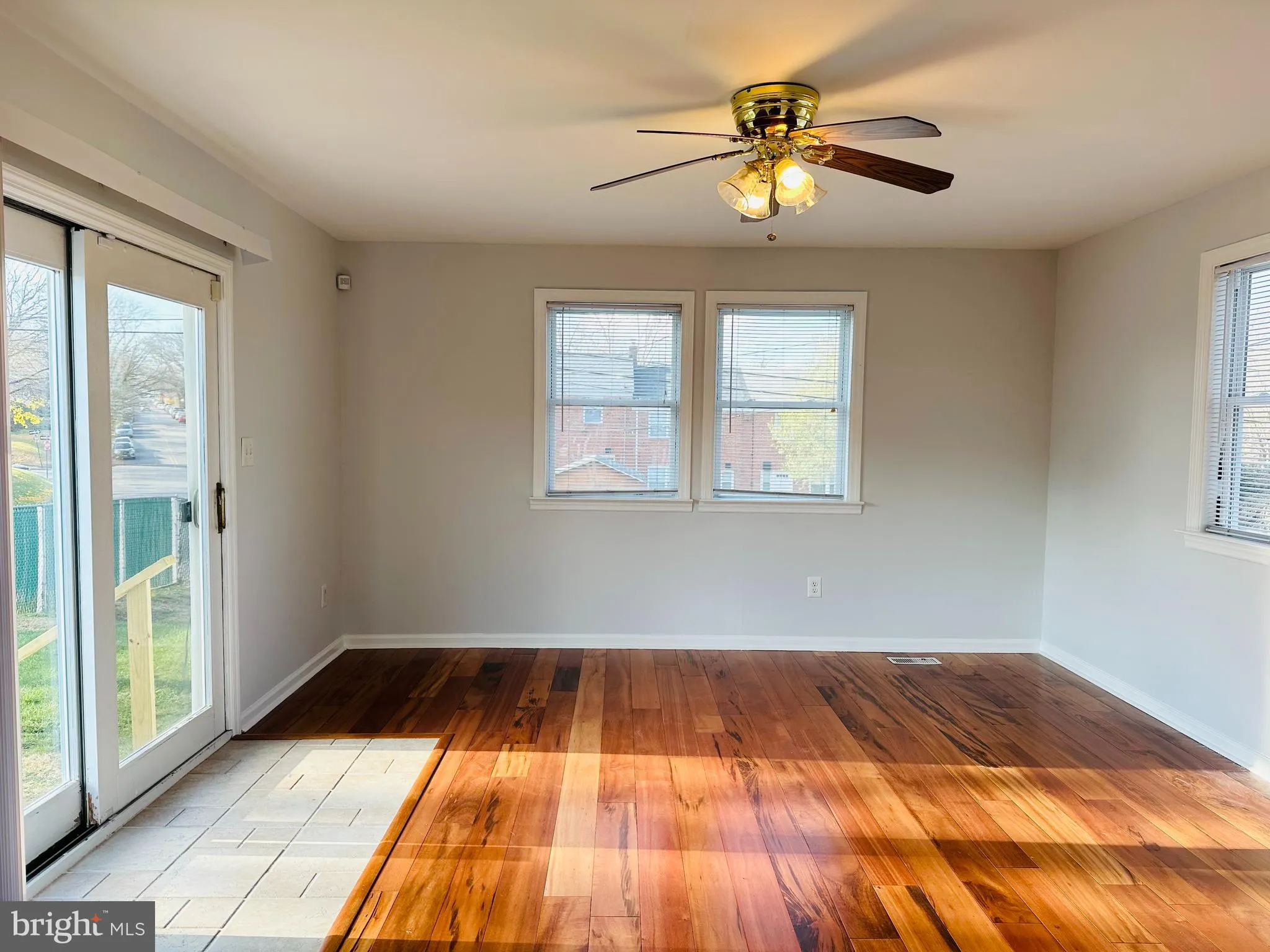 Baltimore, Maryland 21239, United States, 3 Bedrooms Bedrooms, ,2 BathroomsBathrooms,Residential,Pending,28862