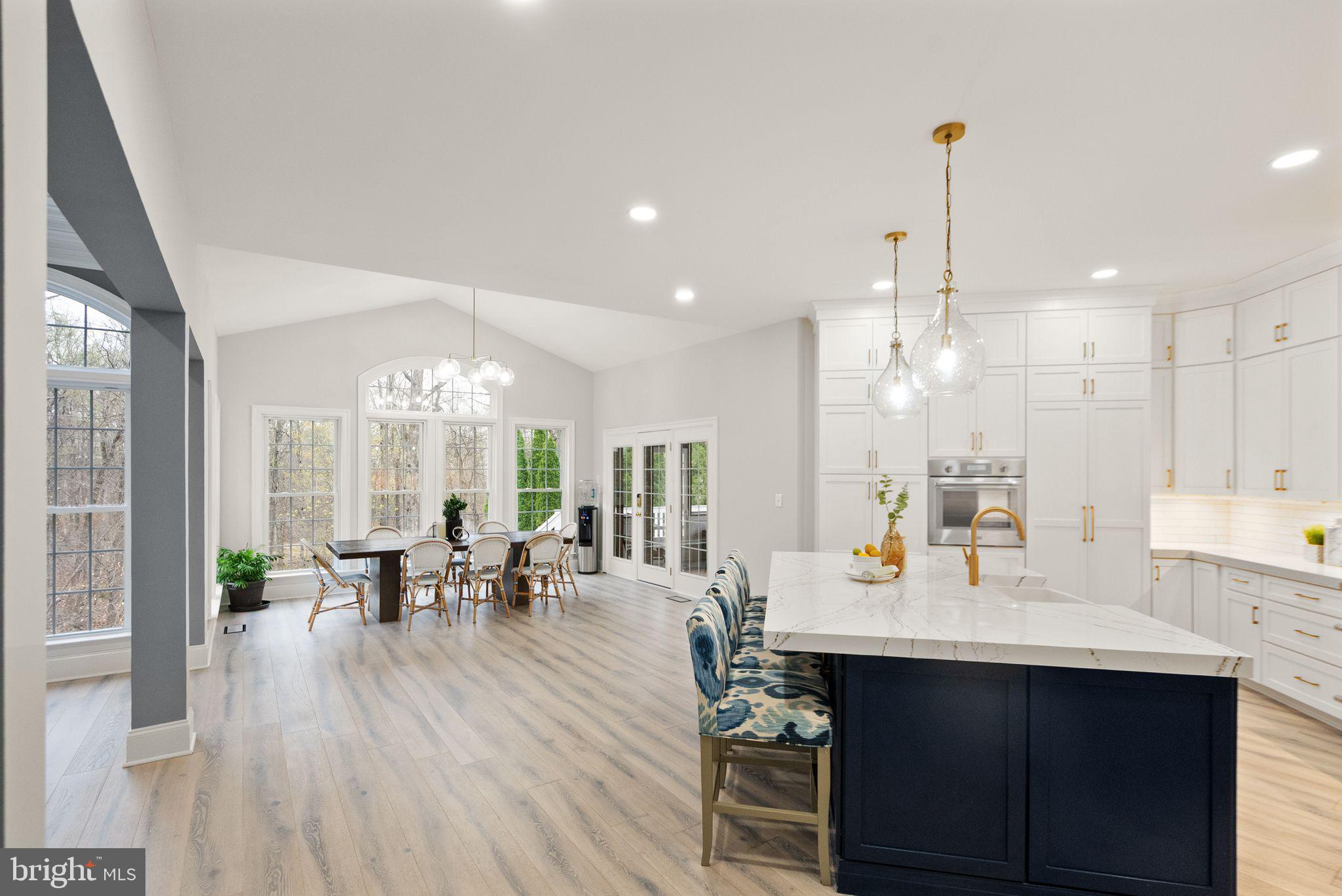 LANSDOWNE ON THE POTOMAC - Residential