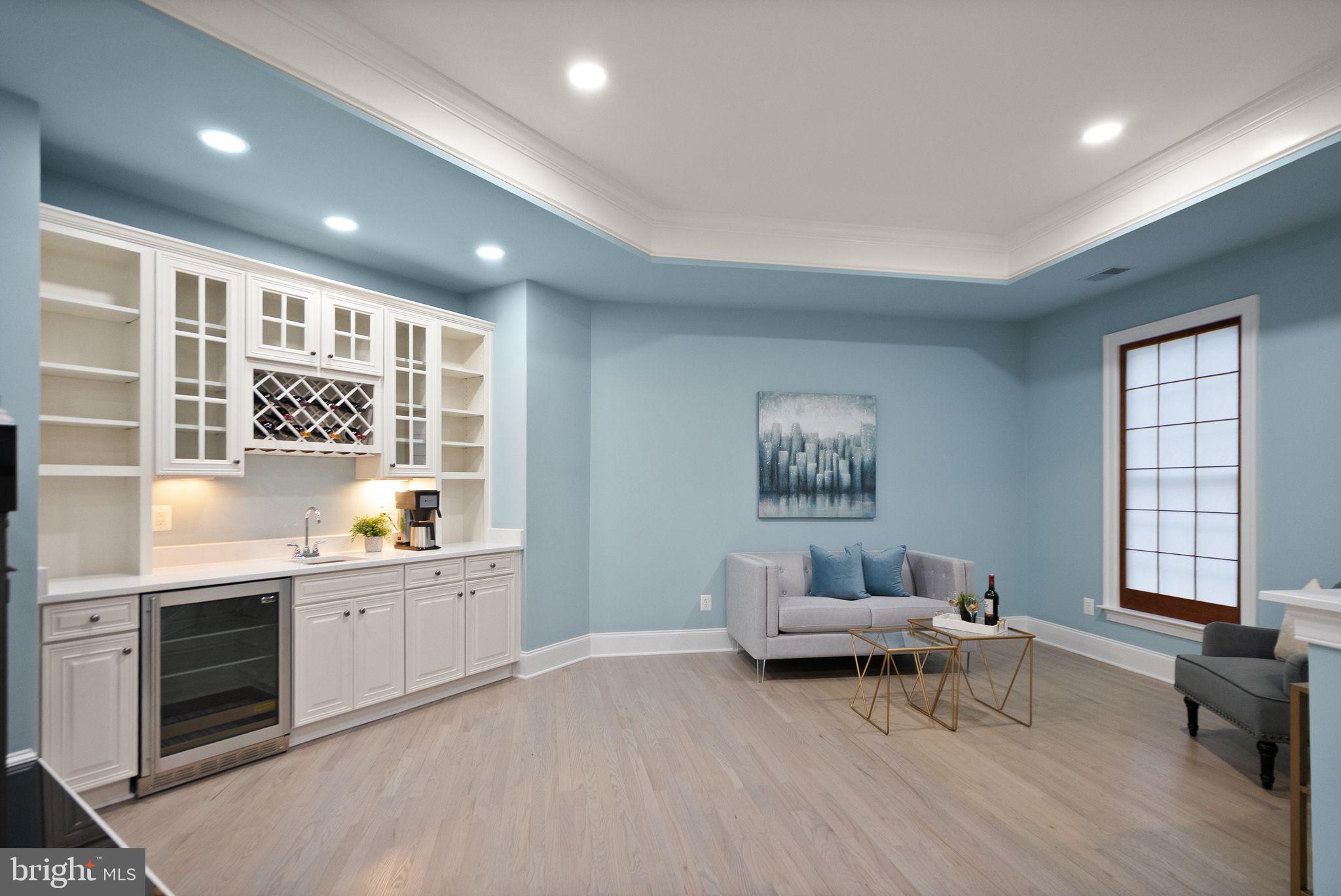 LANSDOWNE ON THE POTOMAC - Residential