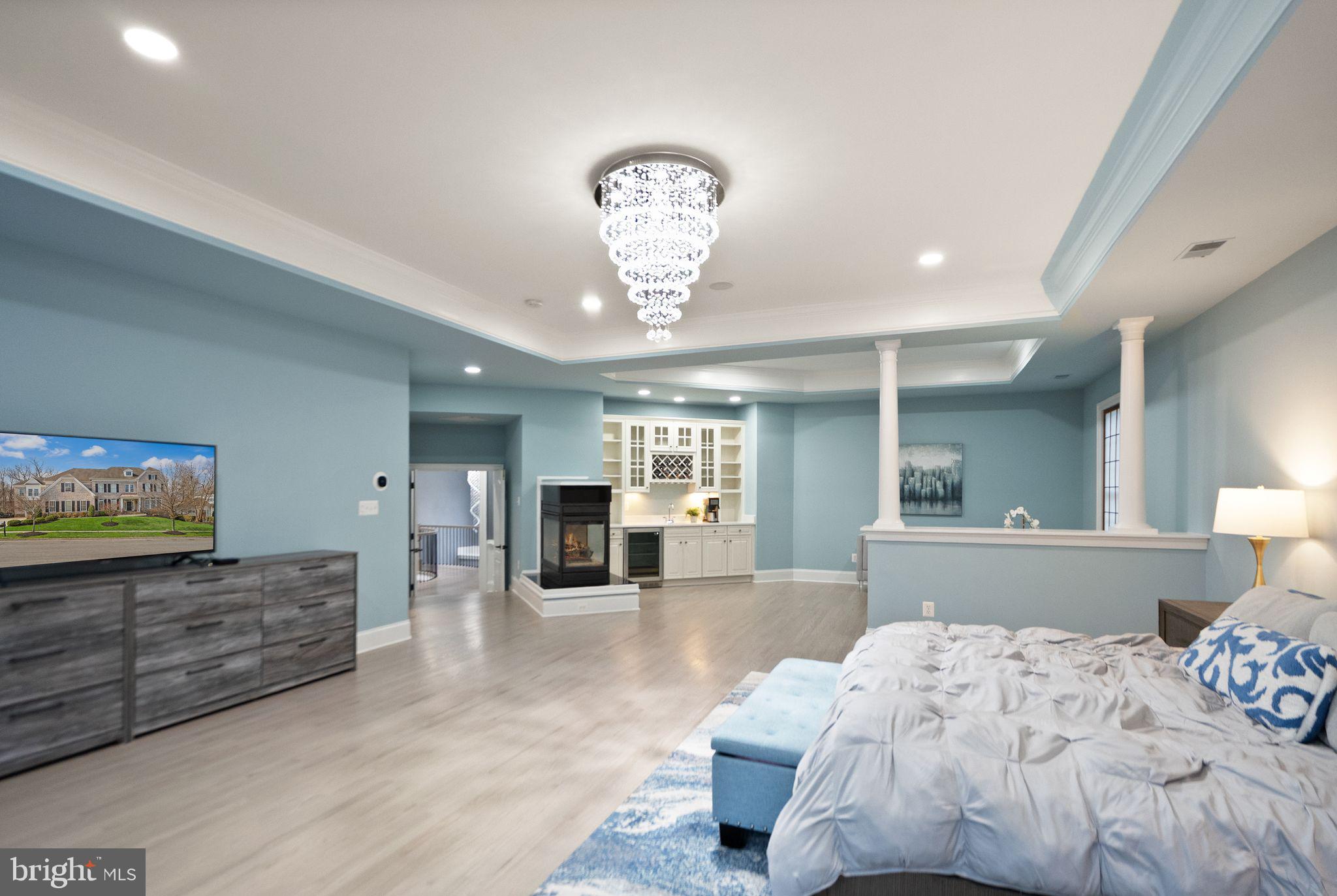 LANSDOWNE ON THE POTOMAC - Residential