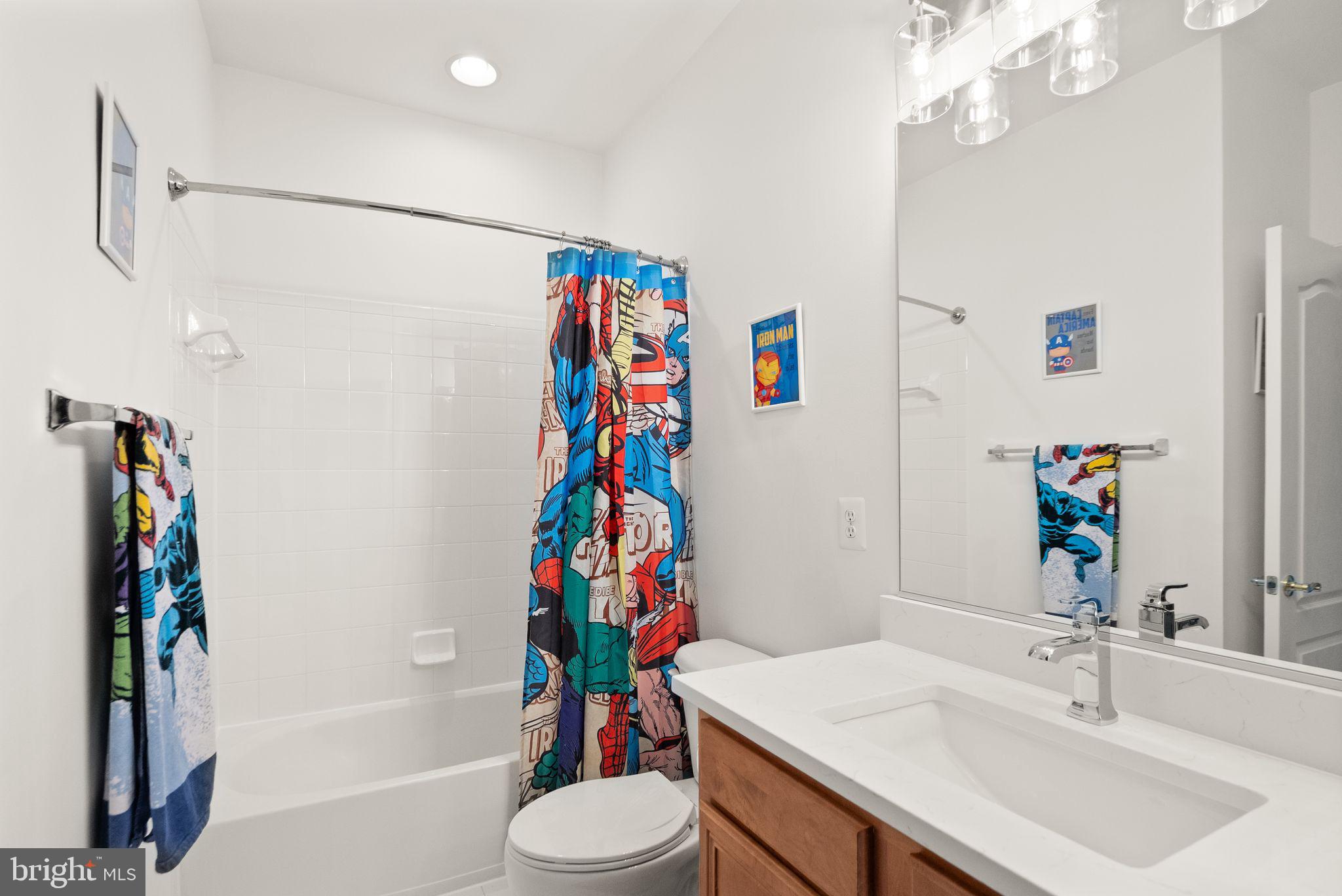 LANSDOWNE ON THE POTOMAC - Residential