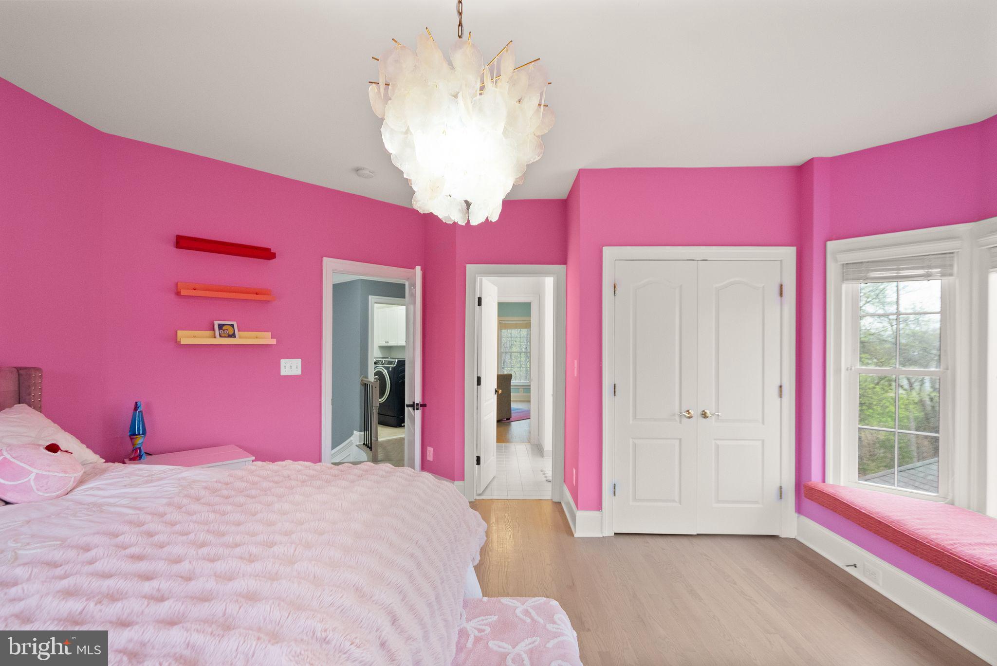 LANSDOWNE ON THE POTOMAC - Residential