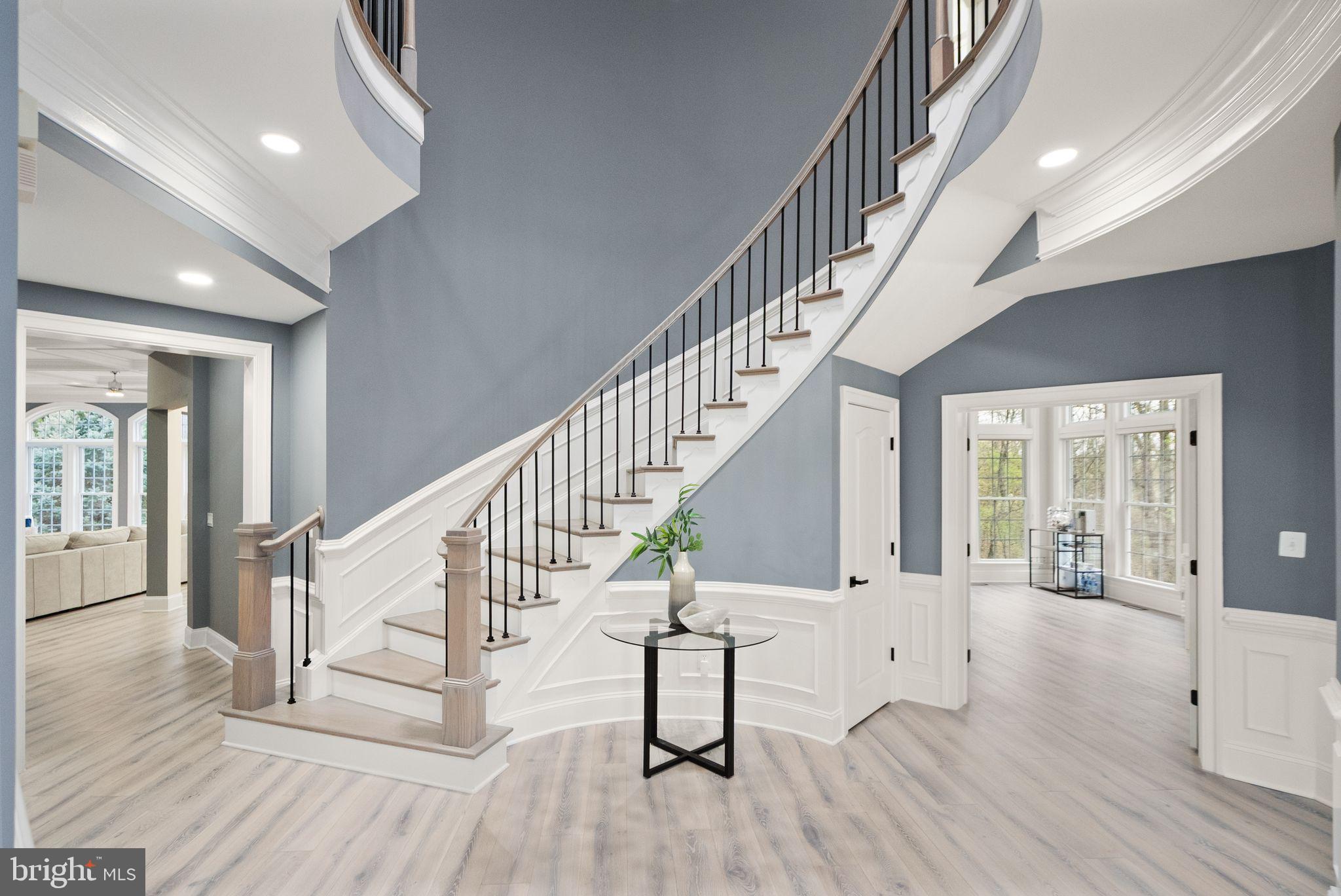 LANSDOWNE ON THE POTOMAC - Residential