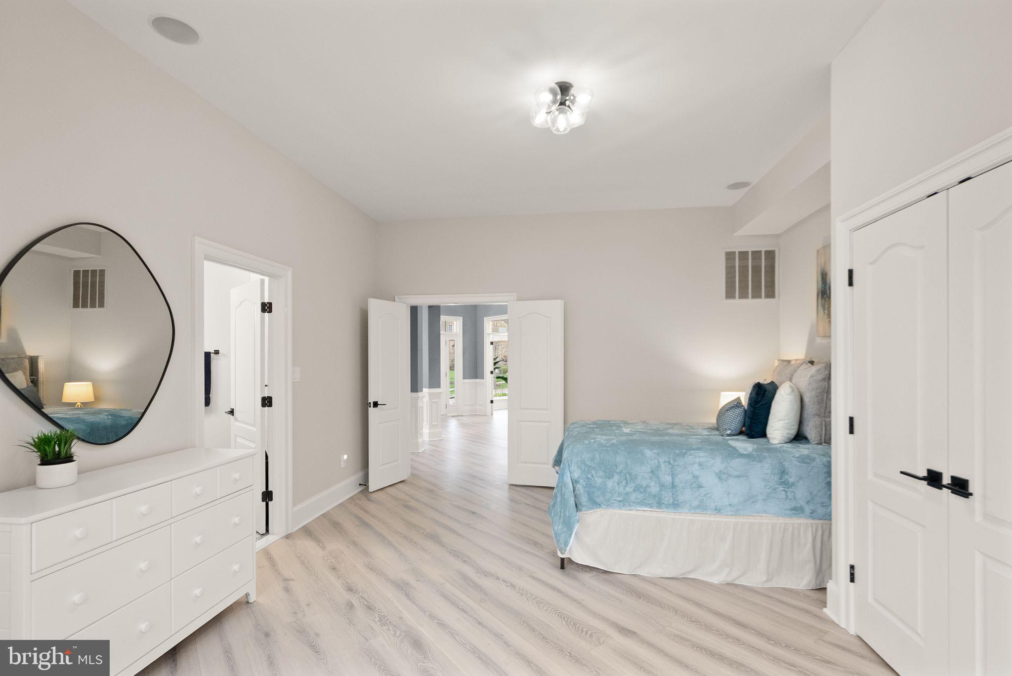 LANSDOWNE ON THE POTOMAC - Residential