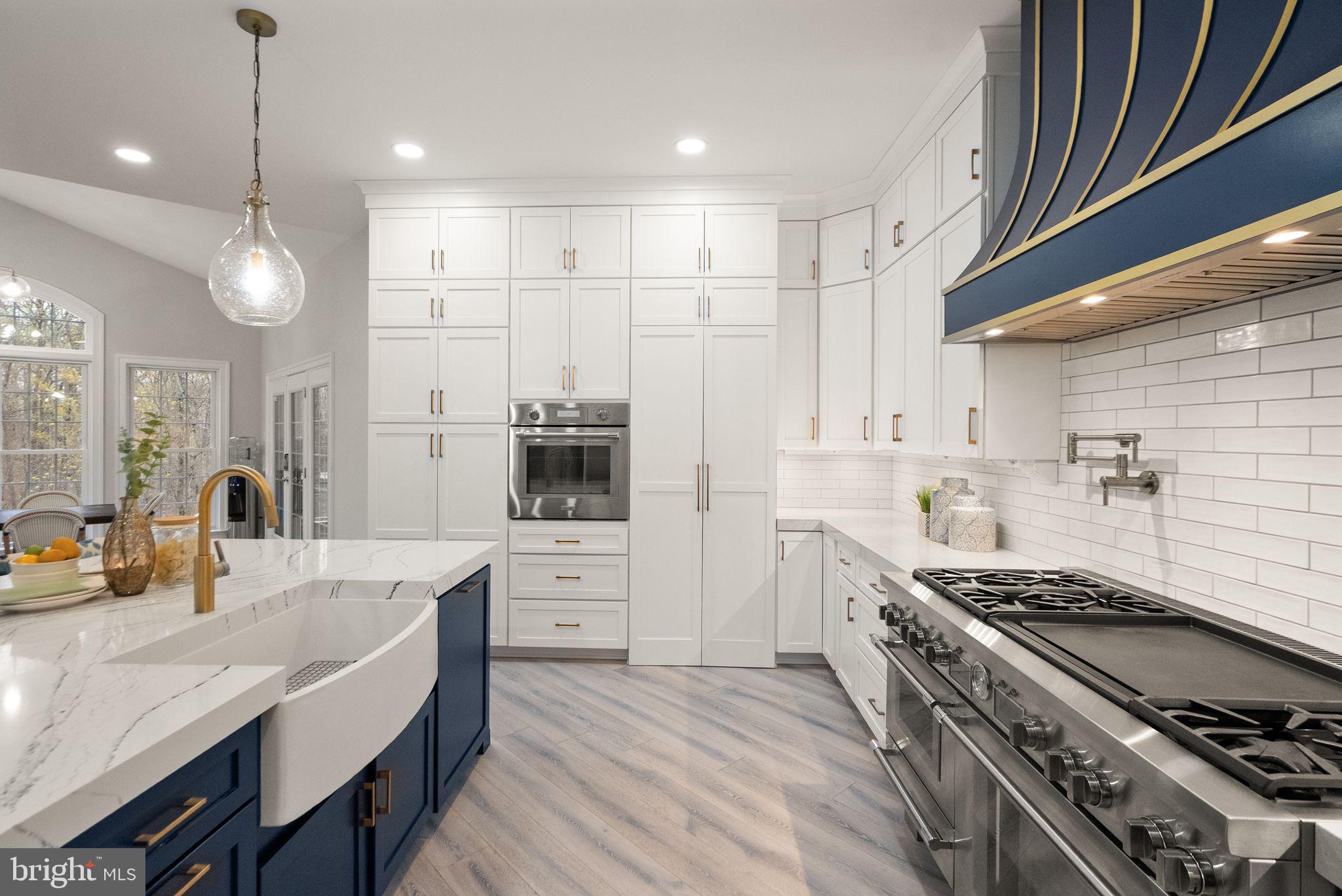 LANSDOWNE ON THE POTOMAC - Residential