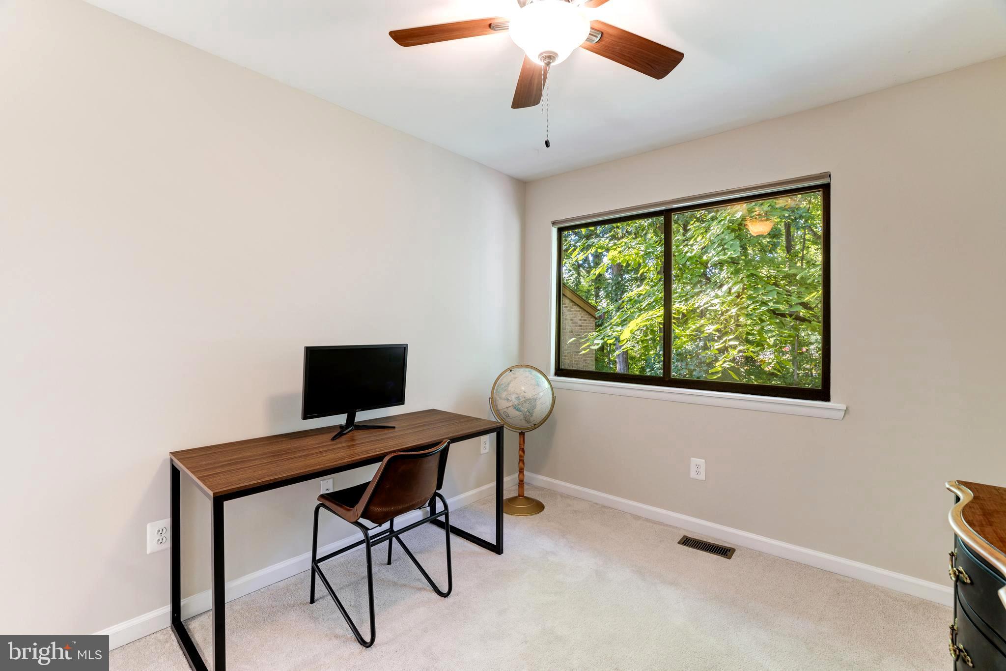 RESTON - Residential