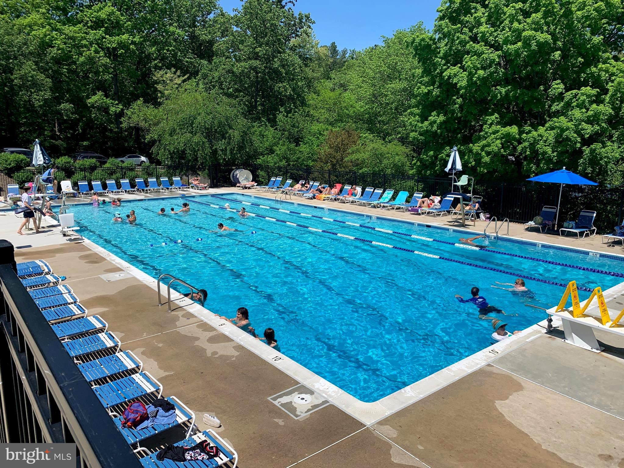 RESTON - Residential