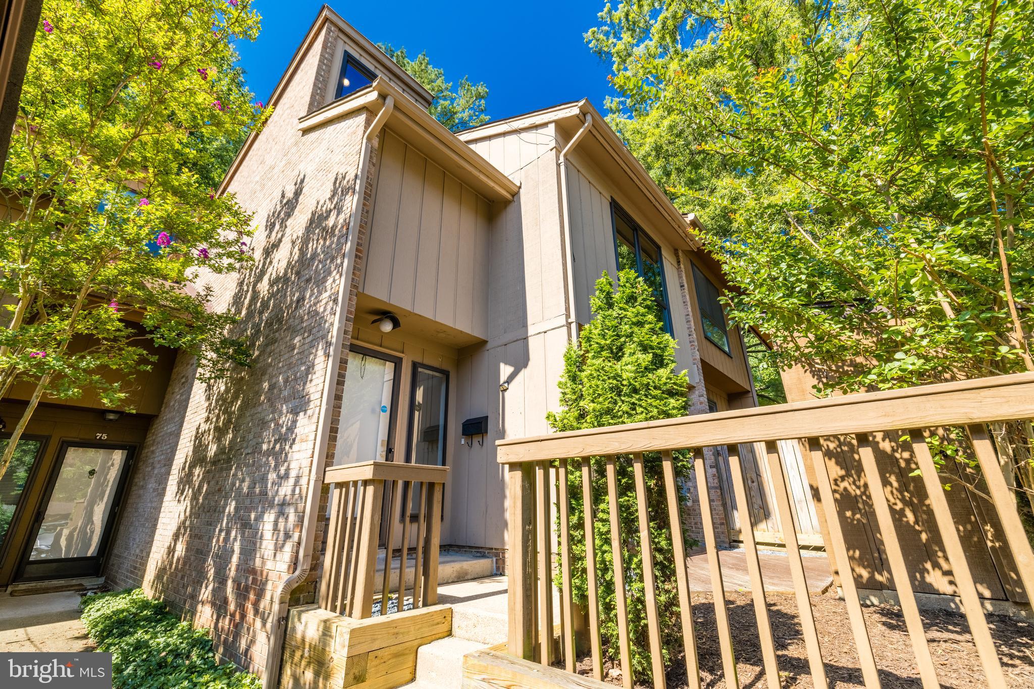 RESTON - Residential