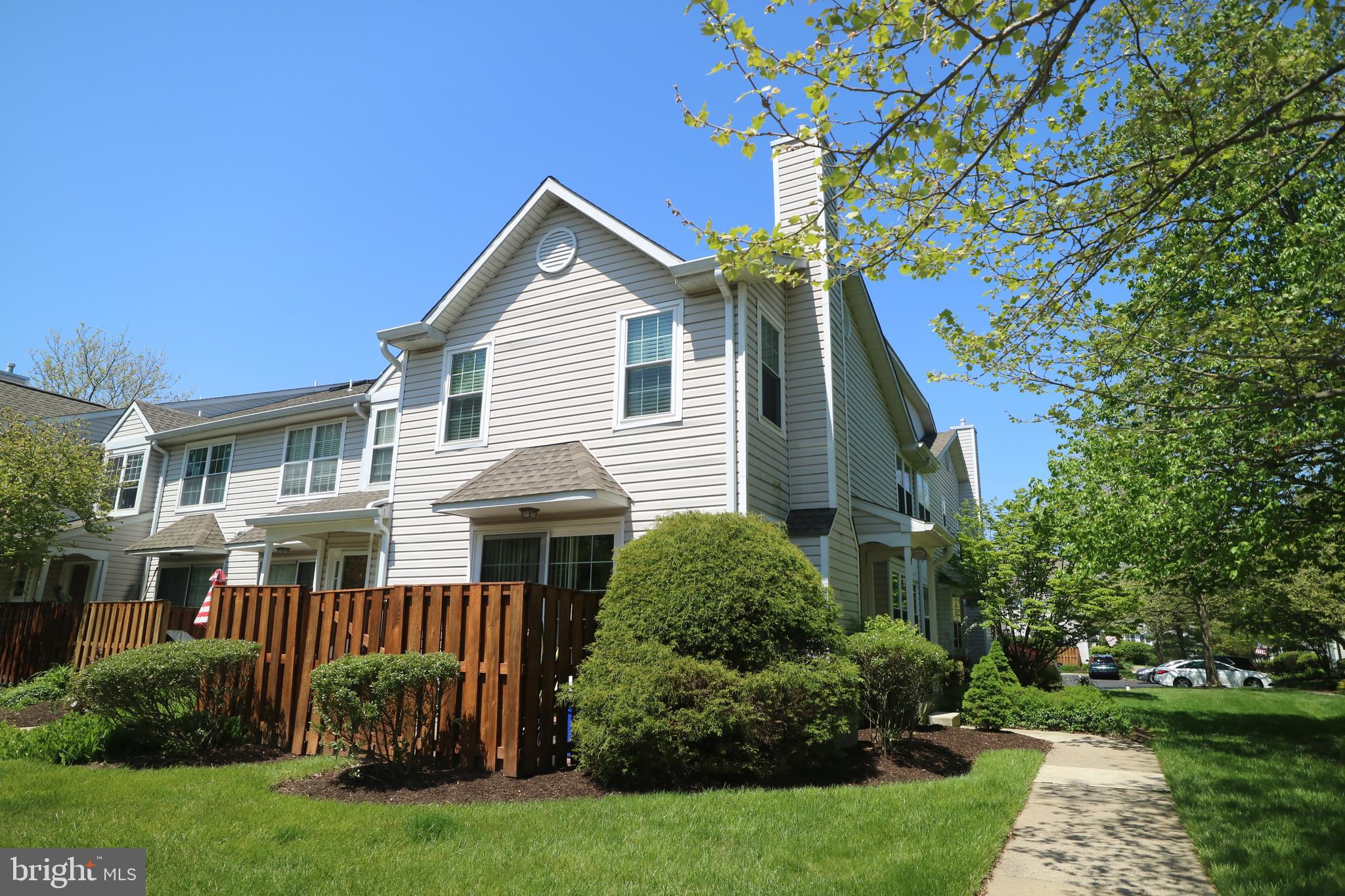Charming 3+ story end unit townhome in Makefield Glen- Spruce Mill section. This home features bright and airy floor plan with gleaming wood floor through out the main floor. Stunning gourmet kitchen has stainless steel appliances, quartz counter tops, custom chestnut cabinets, beautiful tile backsplash, decorative lighting and extended island. The spacious living has sliders to the private fenced patio for relaxation and summer cookout. The large master suite has vaulted ceiling and a full bath. Plus an ample-sized 2nd bedroom and a hall bath complete the 2nd floor. The 3rd floor loft with ceiling fan has been used as a 3rd bedroom. The finished basement provides additional space and plenty of storage area. Owner pays association fee. Good credit is a must. No pets. No smoking. Great location, easy commute to Philadelphia, Princeton and NYC. Truly a lovely home!