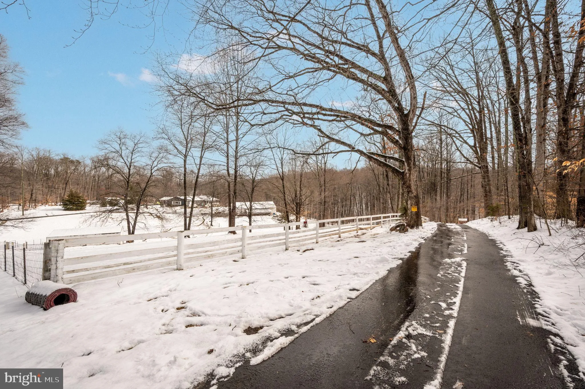 Broad Run, Virginia 20137, United States, 3 Bedrooms Bedrooms, ,2 BathroomsBathrooms,Residential,Contingent,16518