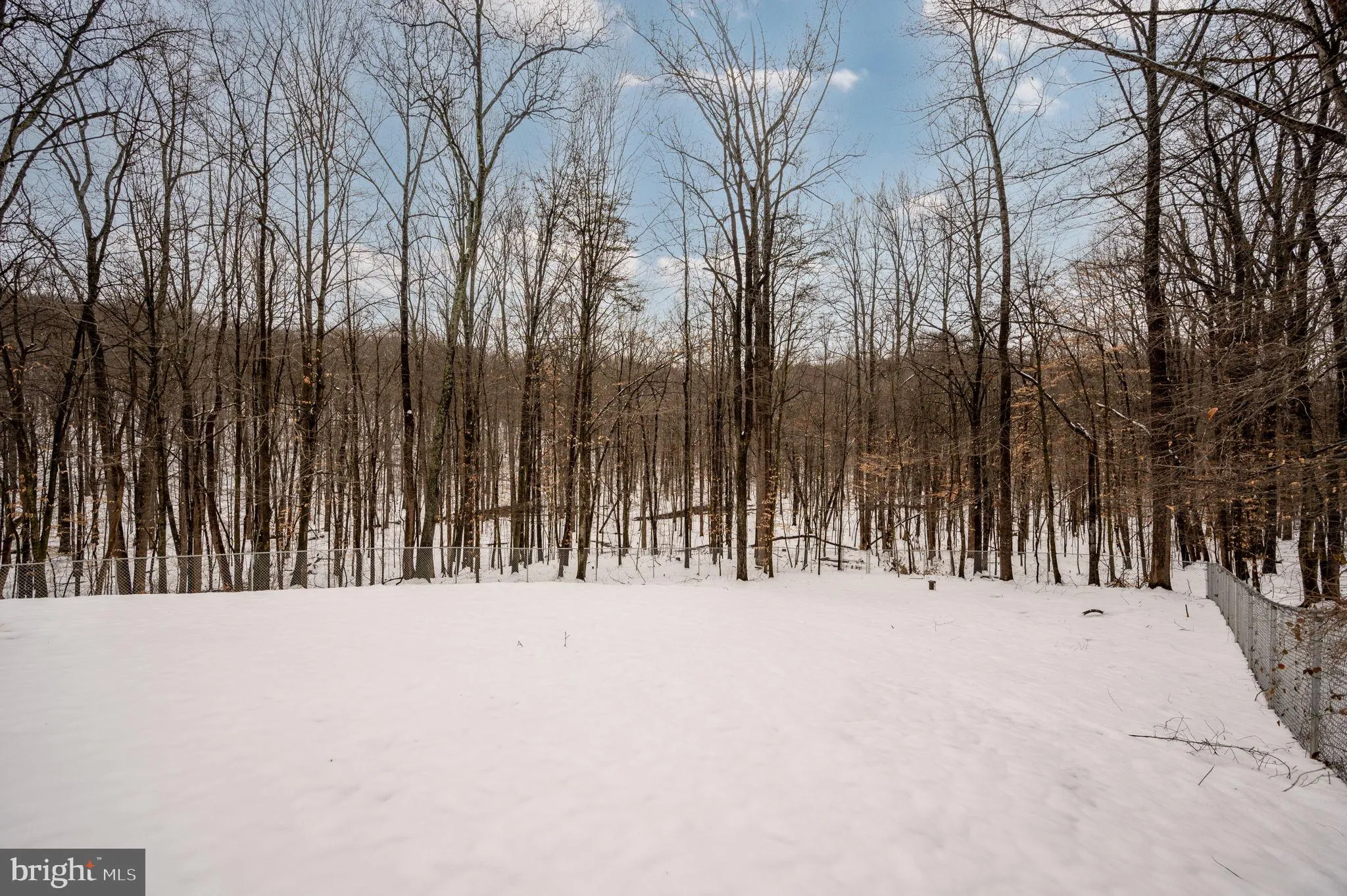 Broad Run, Virginia 20137, United States, 3 Bedrooms Bedrooms, ,2 BathroomsBathrooms,Residential,Contingent,16518