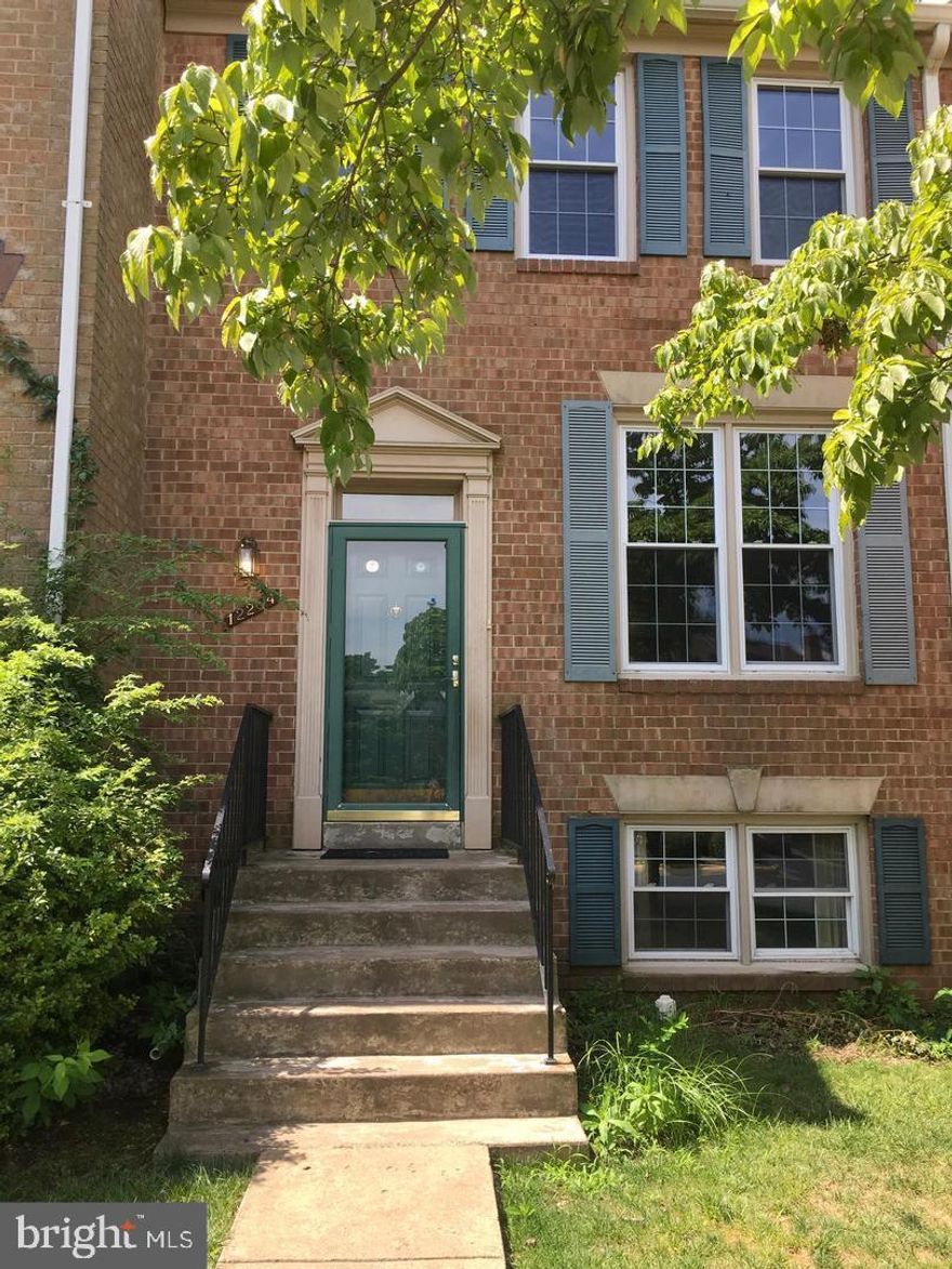 Updated 3 level brick front townhouse in desirable community of Fair Ridge available for rent. Hardwoods  and LVP in all three levels, open floor plan, with wood deck overlooking common areas, walkout basement w/ wood burning fireplace & granite counter tops. 4 bdrms /3.5baths.  Recent nice updates.  Great for commuters, close to 66 and 50, Fair Oaks Mall!