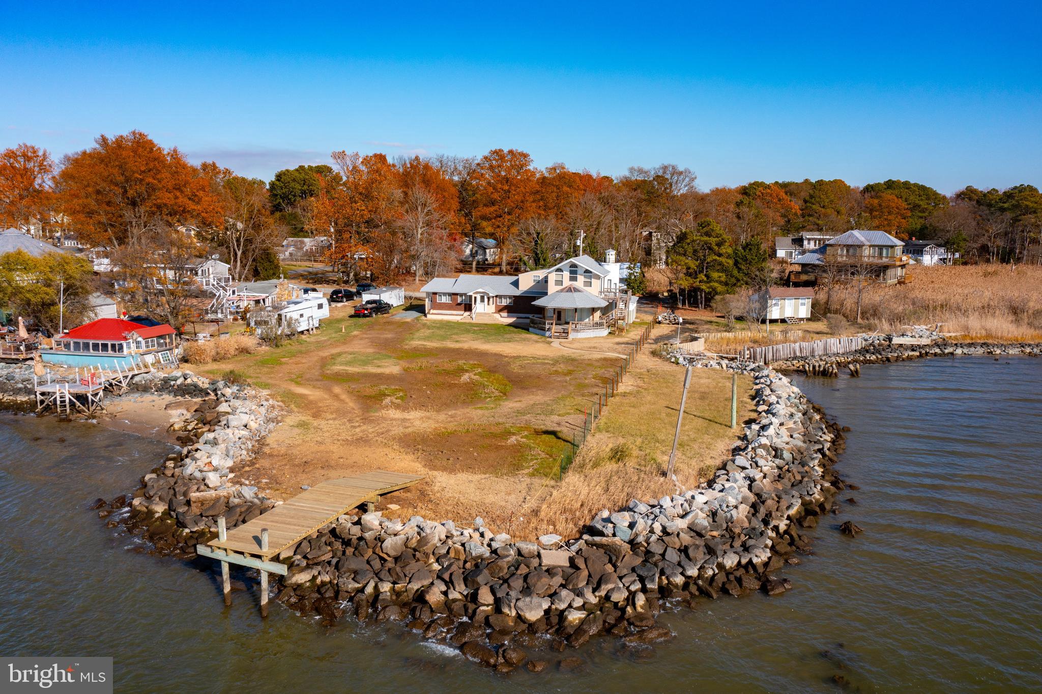 5738 BEACH ROAD