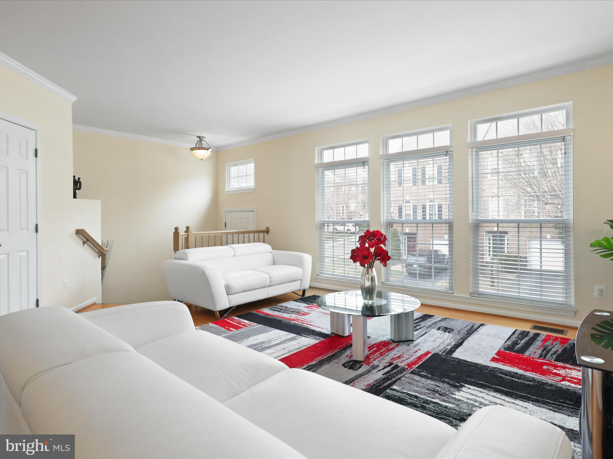 WINDSOR MEWS - Residential