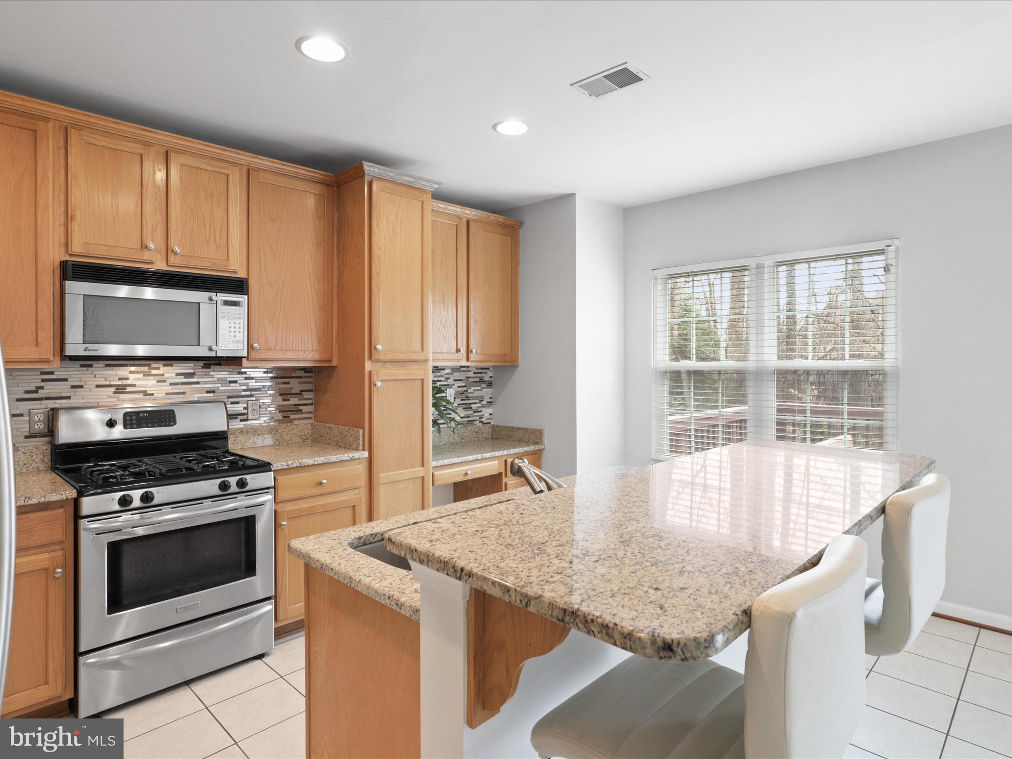 WINDSOR MEWS - Residential