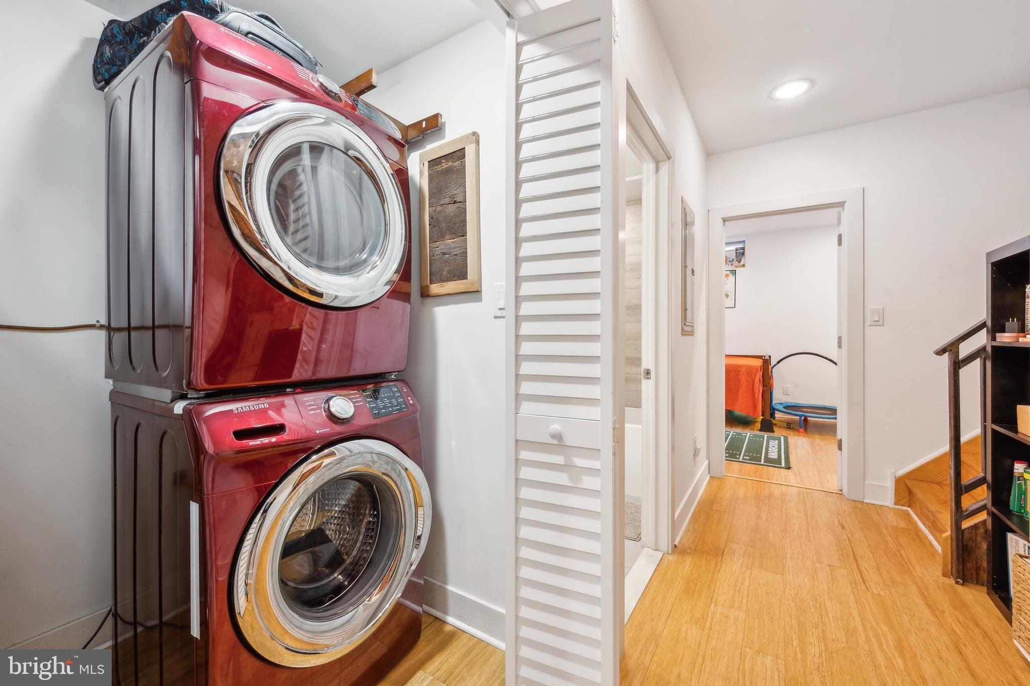 FRANCISVILLE - Residential