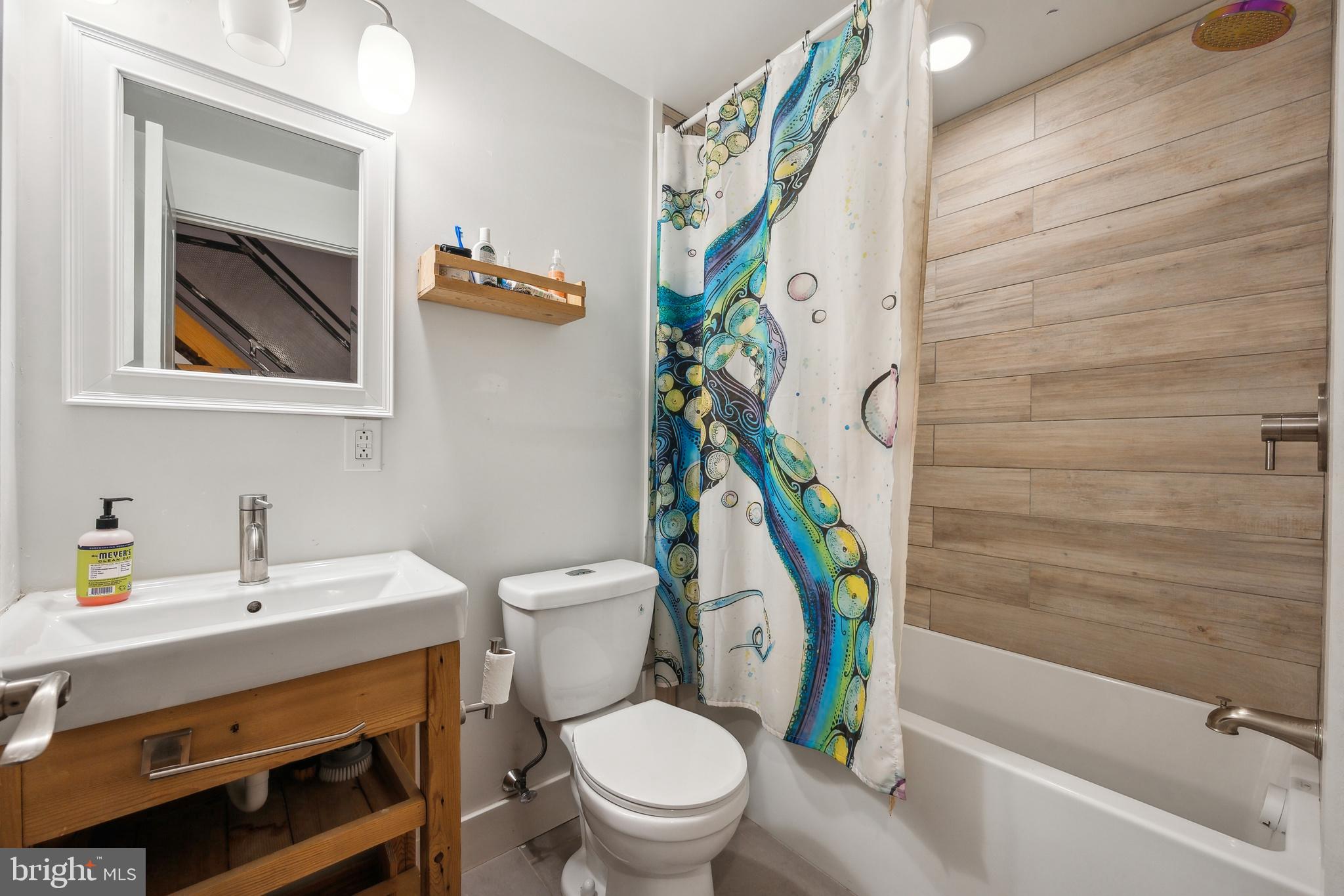 FRANCISVILLE - Residential