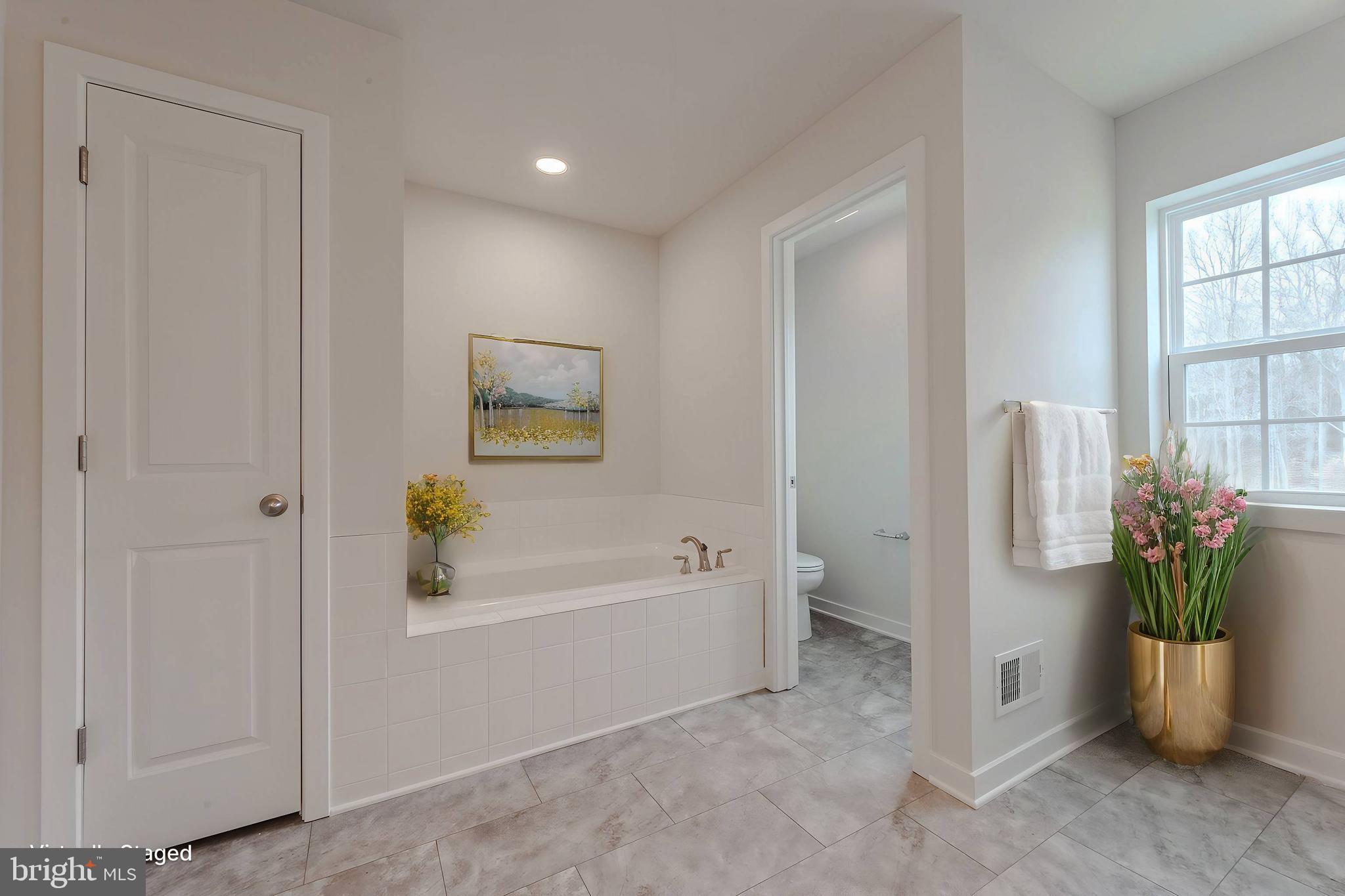 HERITAGE TRACE - Residential