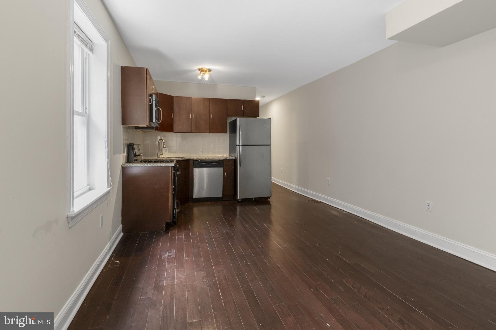 FAIRMOUNT - Residential Lease