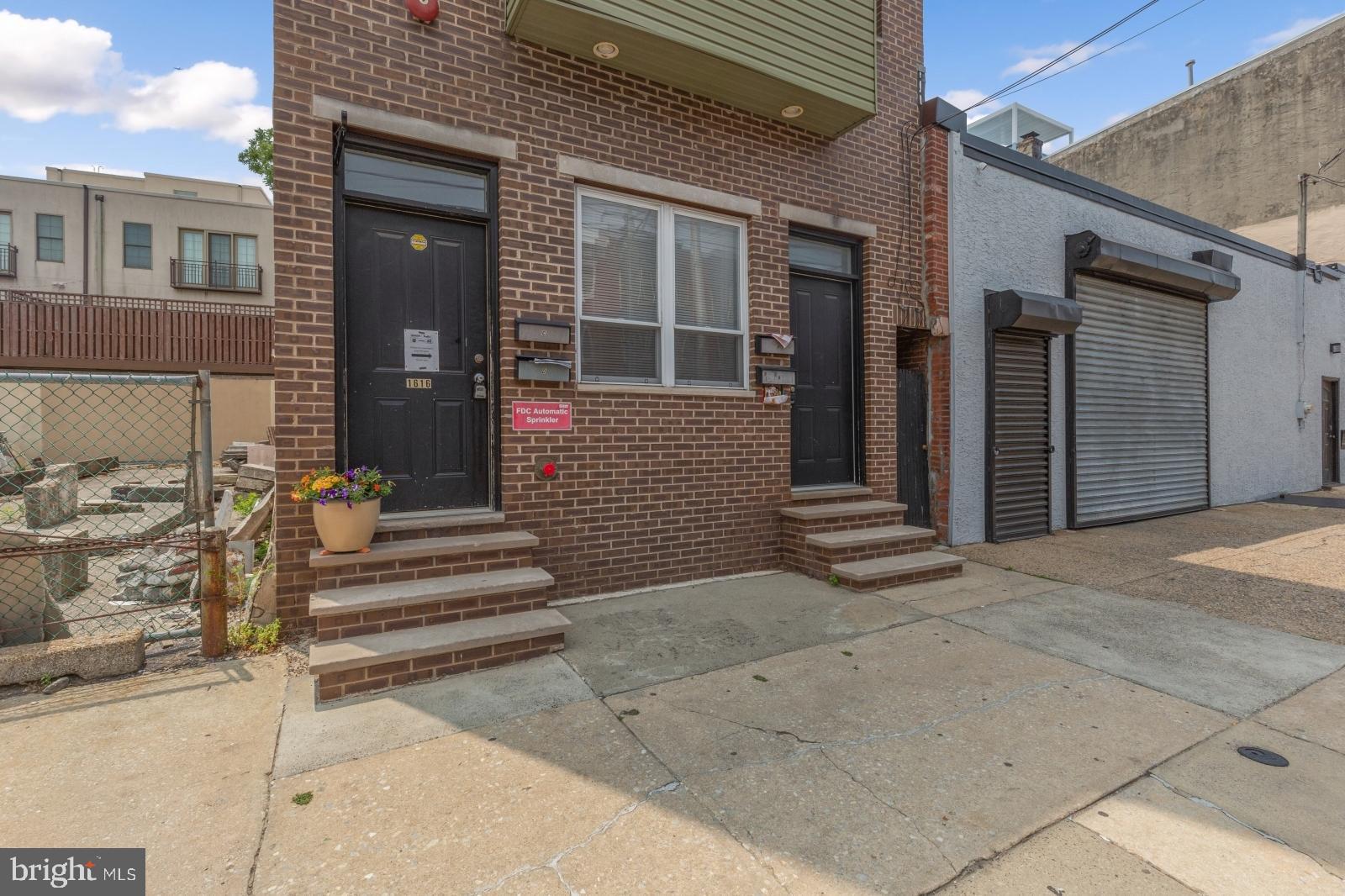 FAIRMOUNT - Residential Lease