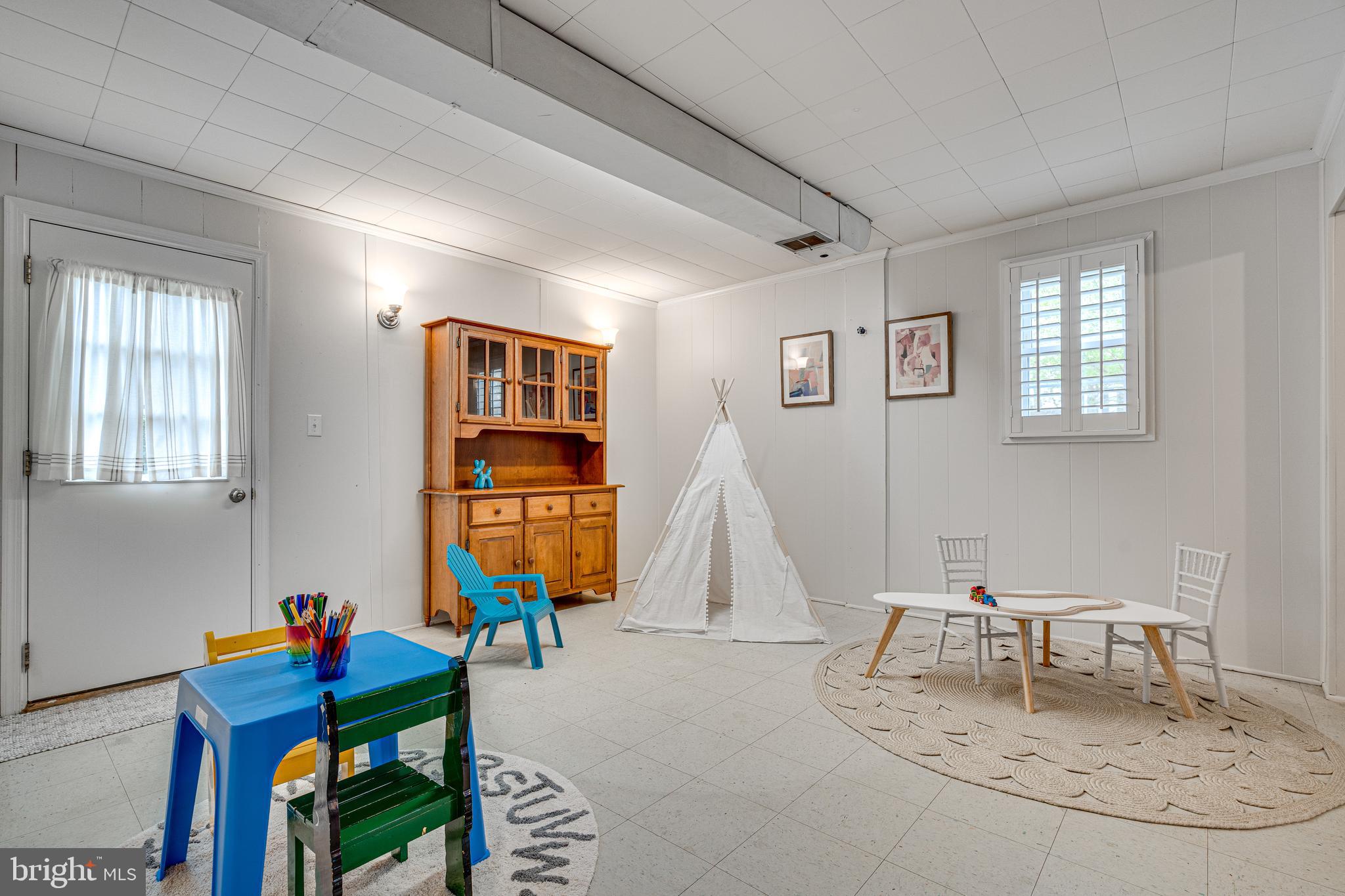 COLLEGE GARDENS - Residential