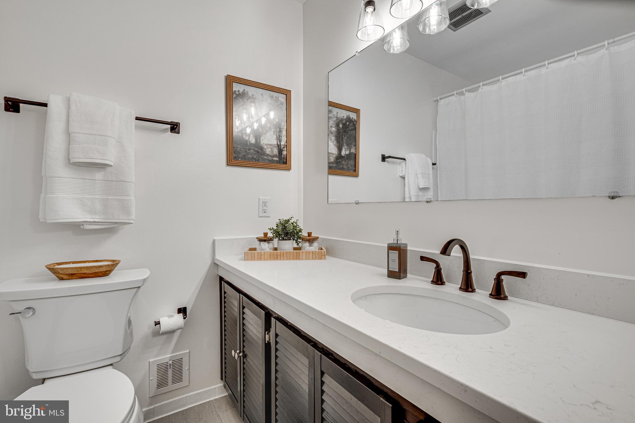 COLLEGE GARDENS - Residential