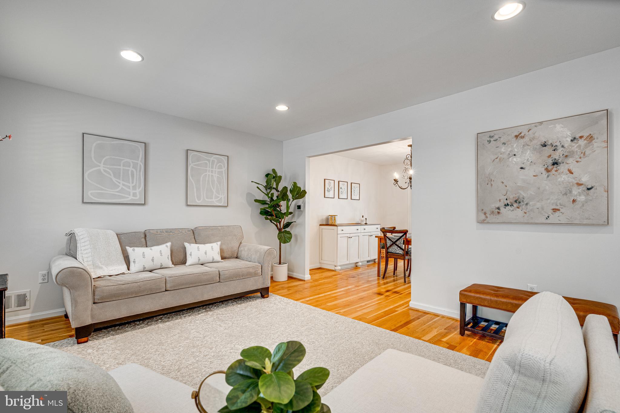 COLLEGE GARDENS - Residential