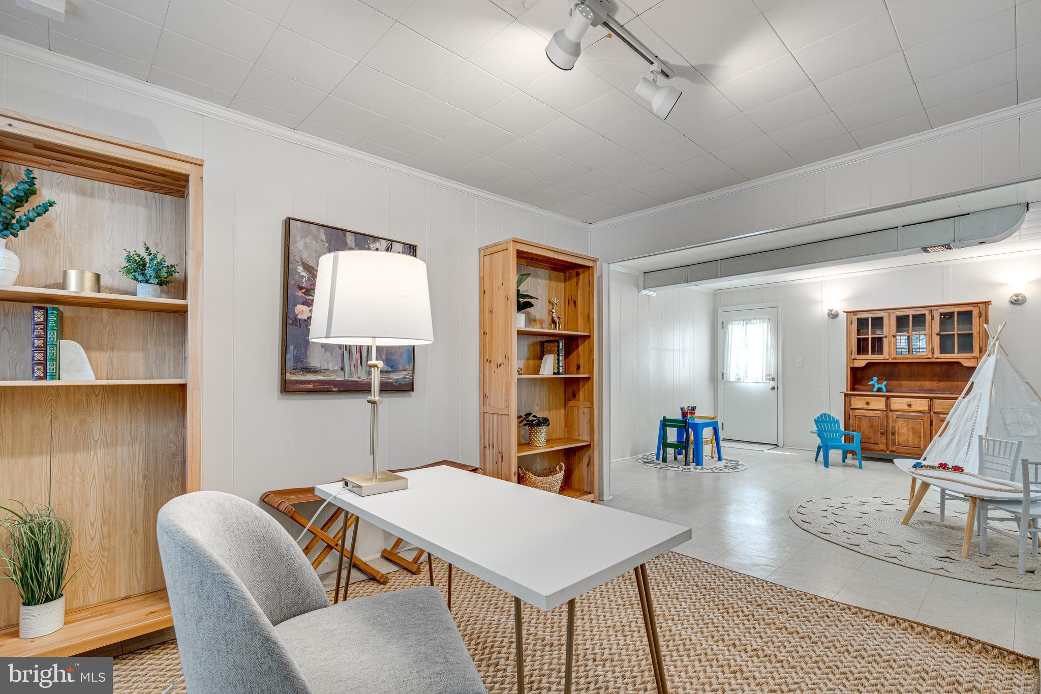 COLLEGE GARDENS - Residential