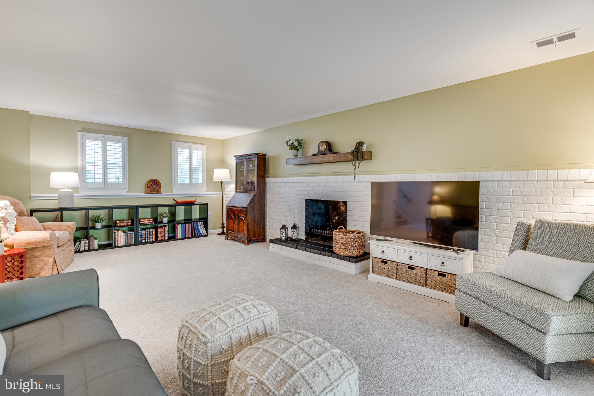 COLLEGE GARDENS - Residential