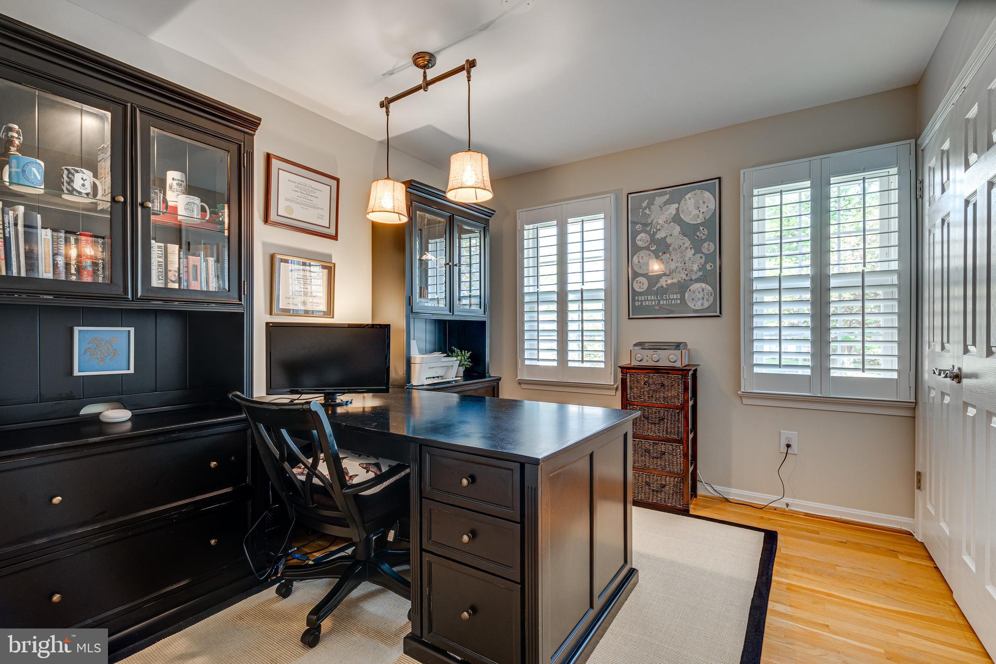 COLLEGE GARDENS - Residential