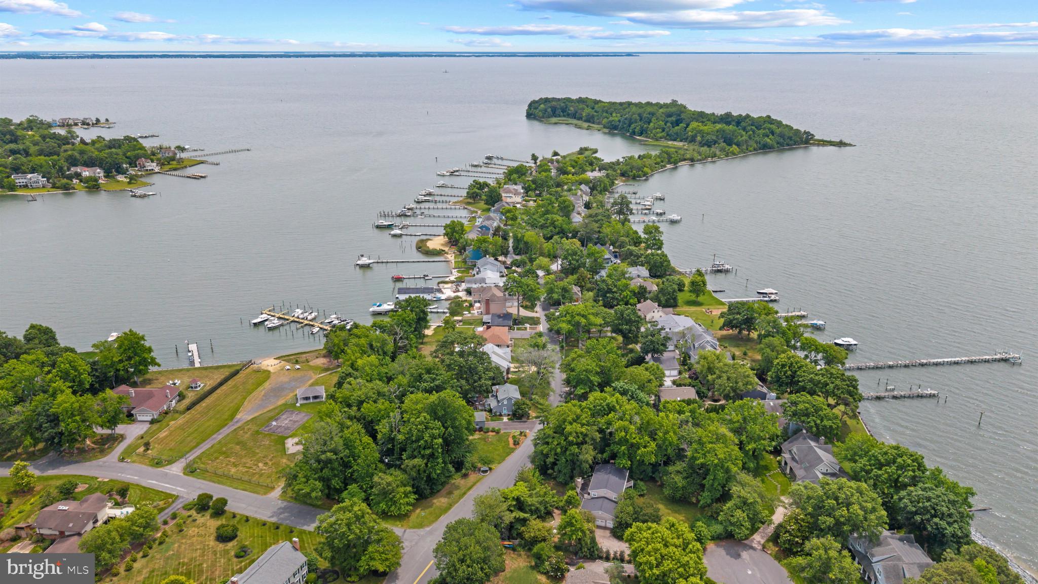 3733 THOMAS POINT ROAD