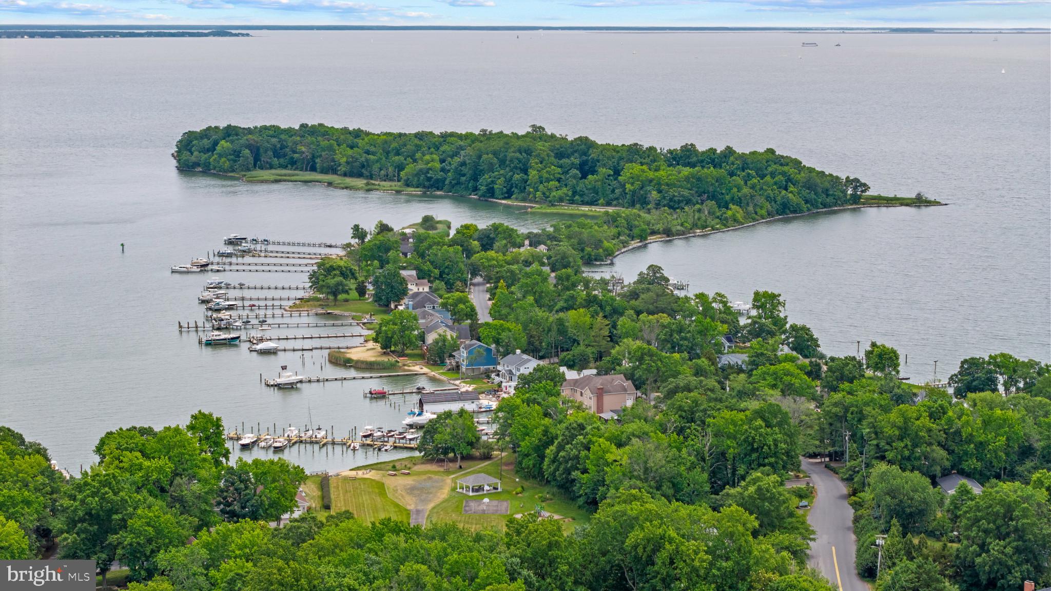 3733 THOMAS POINT ROAD