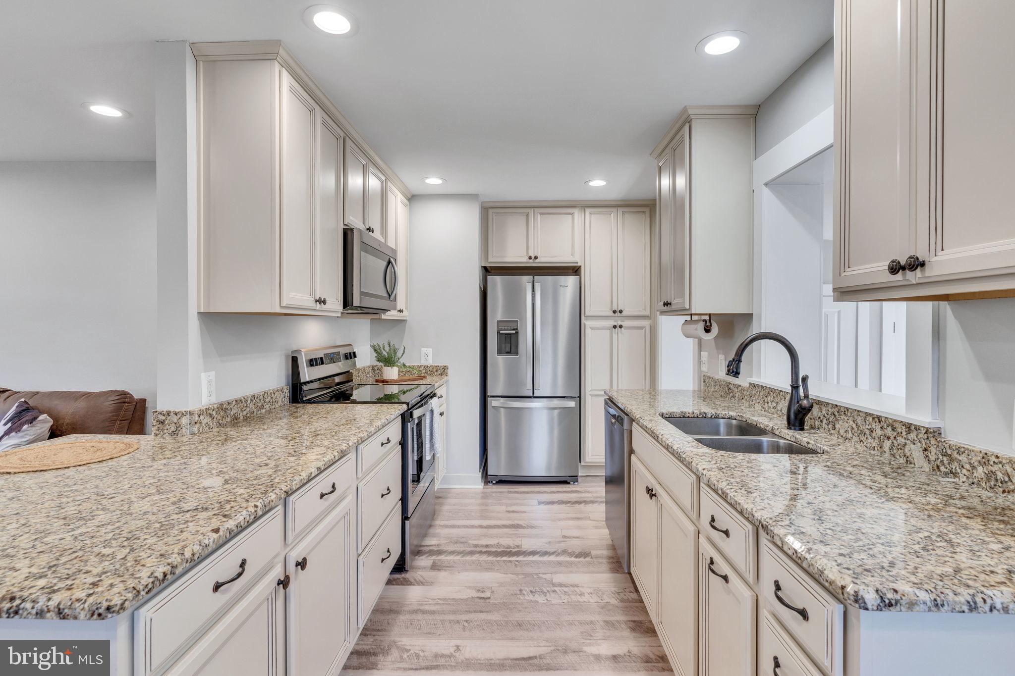 NONE  NO HOA - Residential