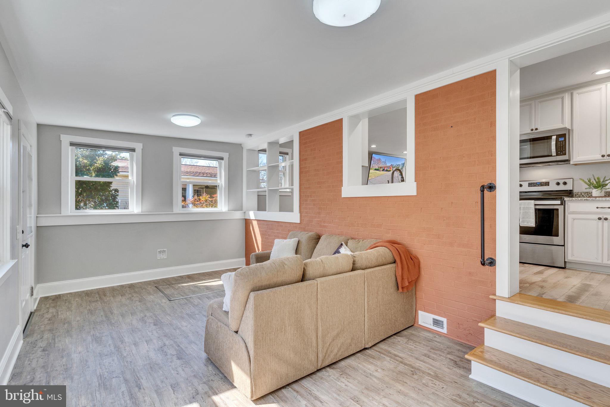 NONE  NO HOA - Residential