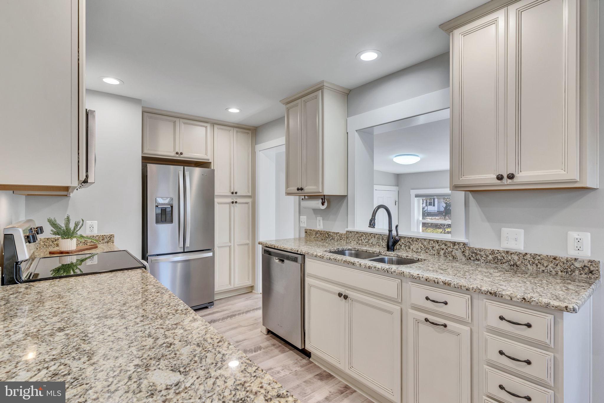 NONE  NO HOA - Residential