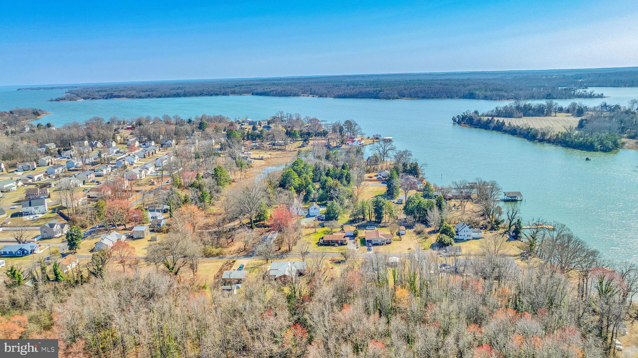 NONE  NO HOA - Residential