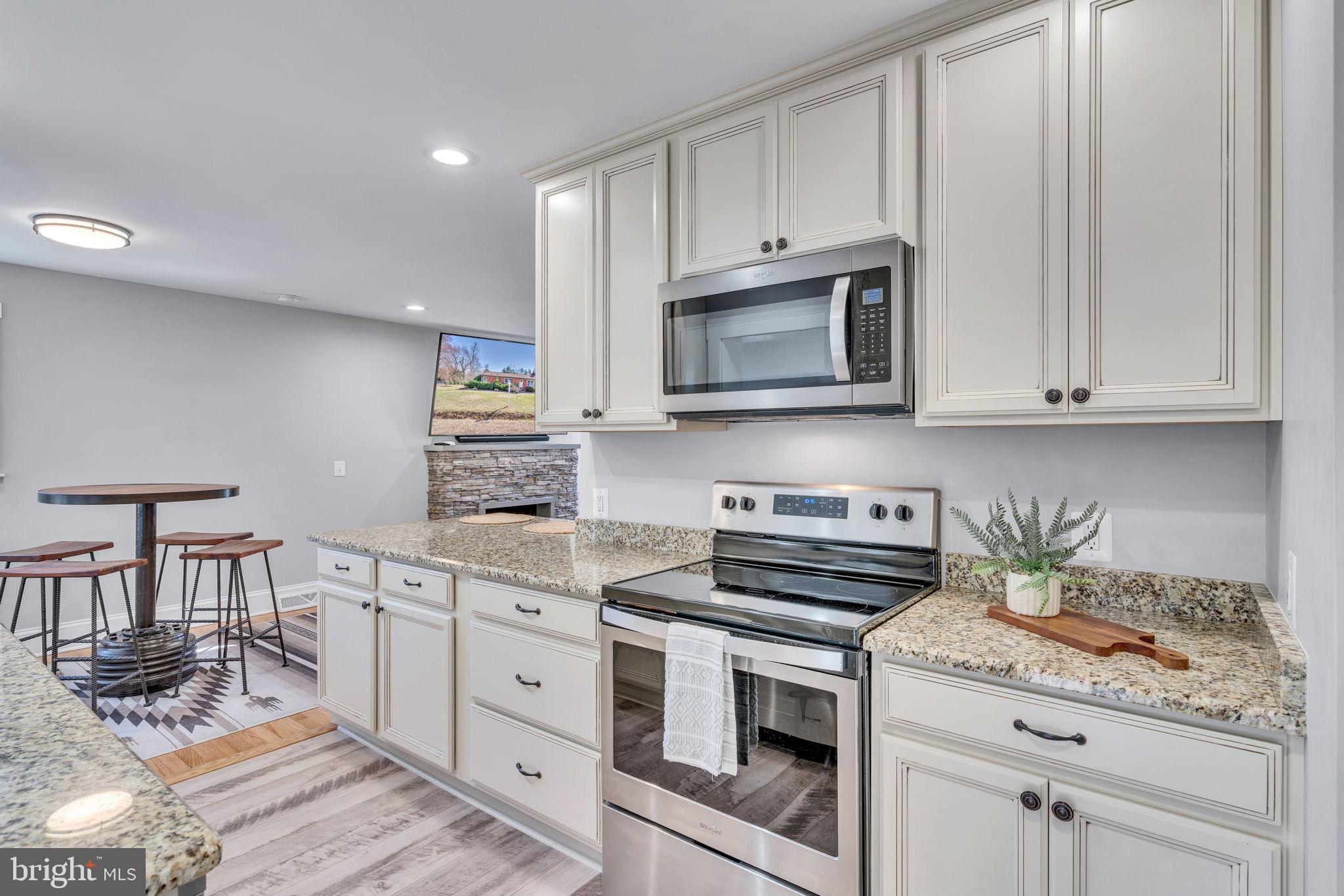 NONE  NO HOA - Residential