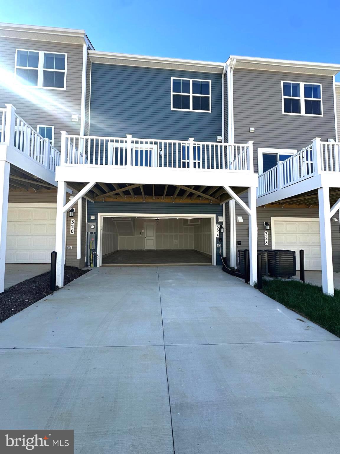 SHENANDOAH SPRINGS - Residential Lease