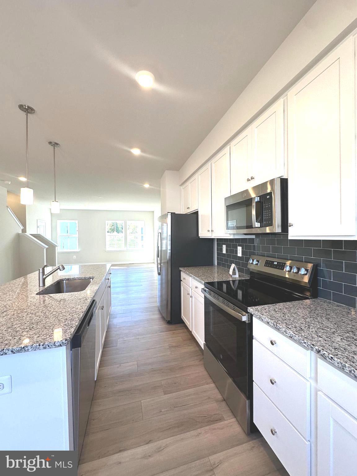 SHENANDOAH SPRINGS - Residential Lease