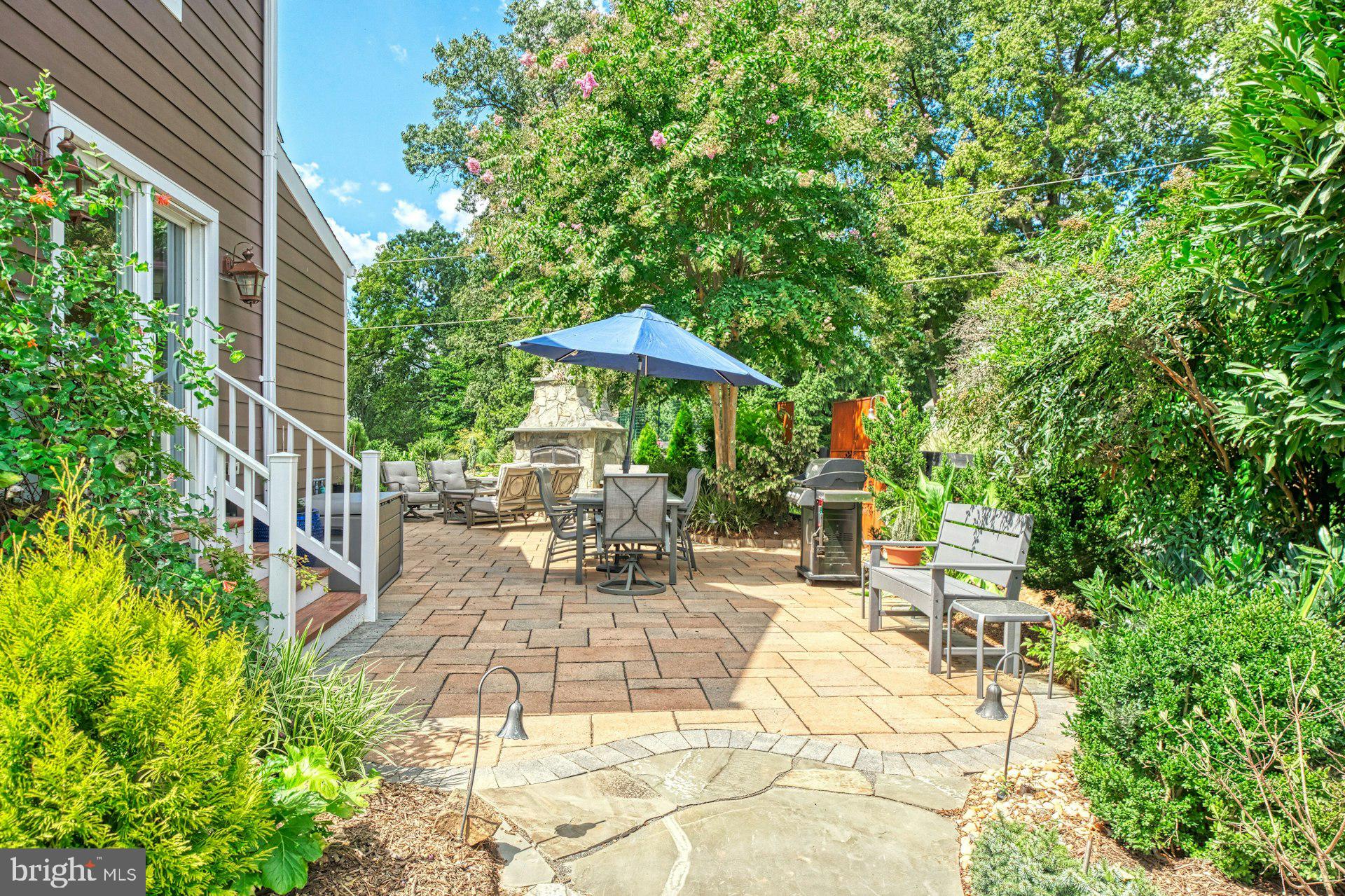 BEACON HILL - Residential