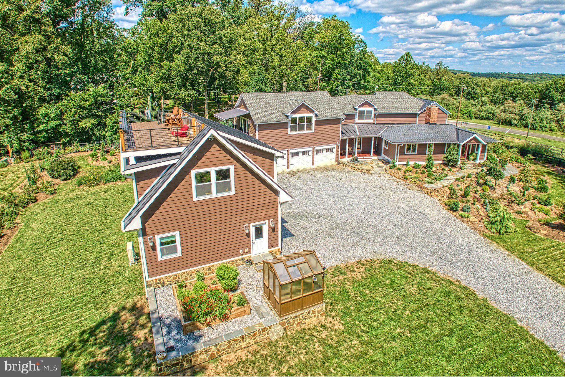 BEACON HILL - Residential