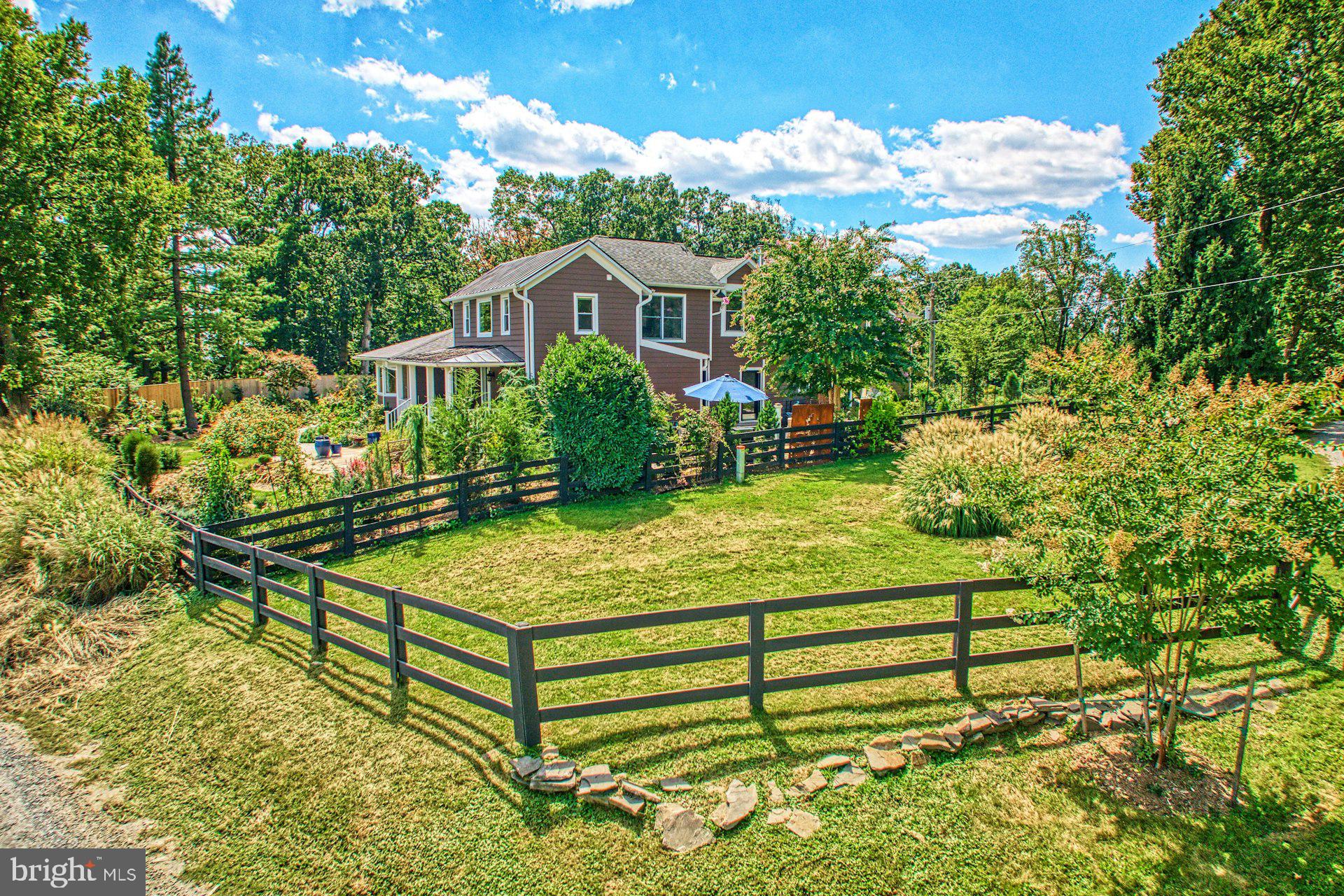 BEACON HILL - Residential