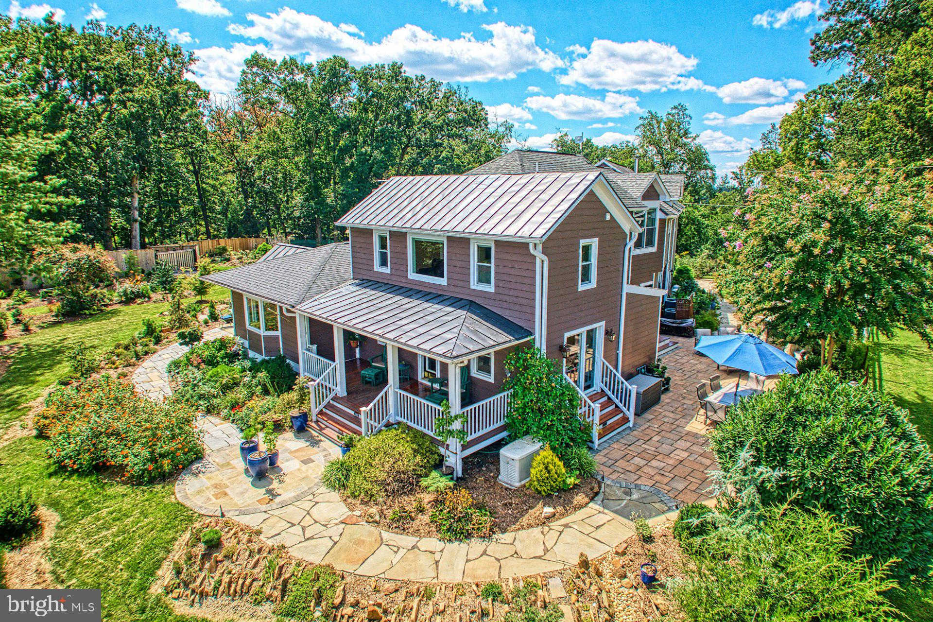 BEACON HILL - Residential